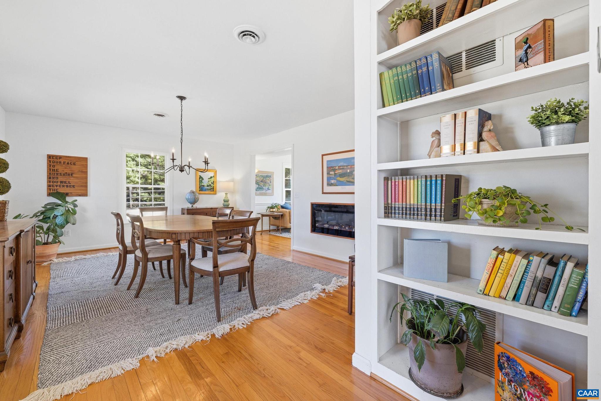 LAYDAN VILLAGE - Residential