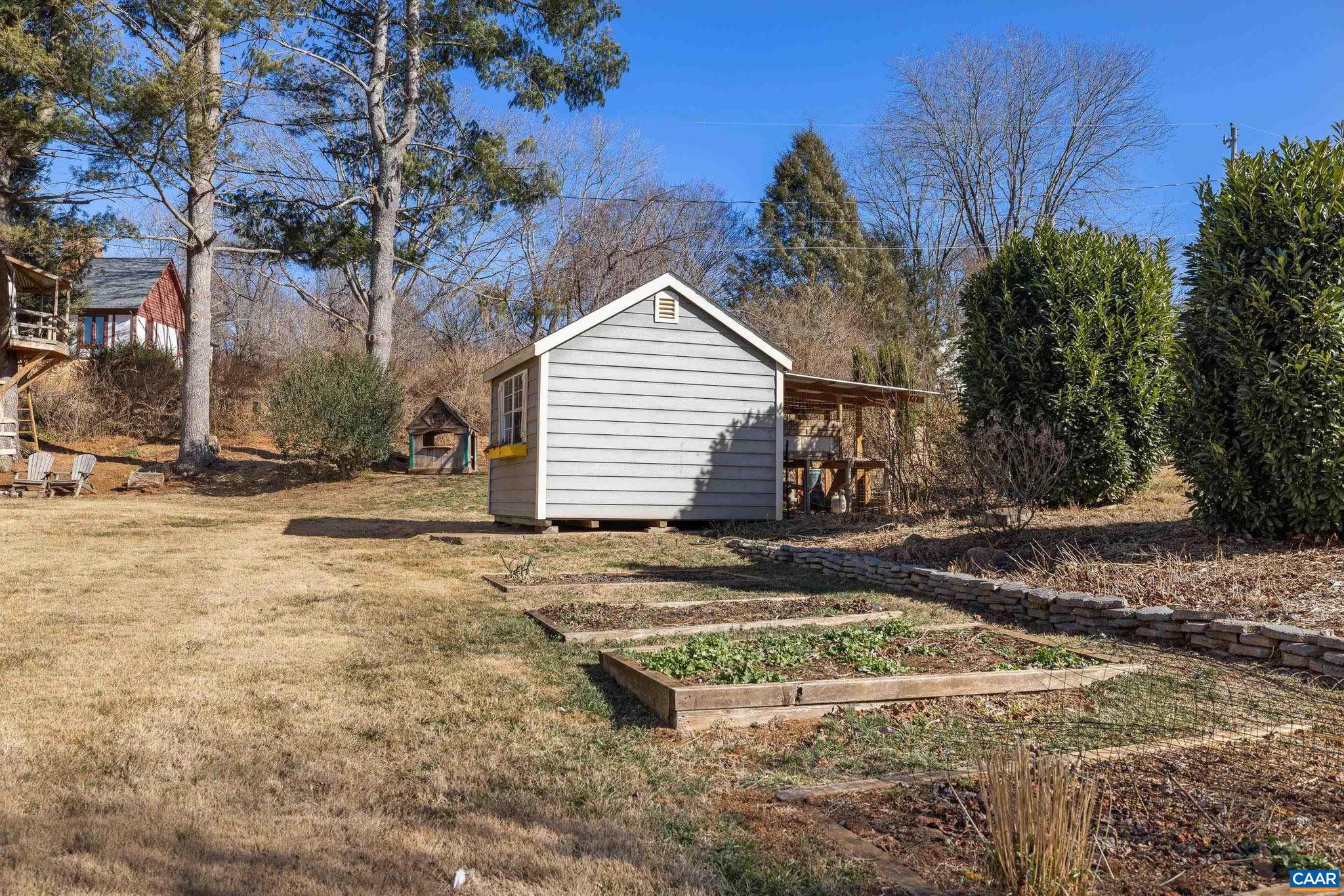 LAYDAN VILLAGE - Residential