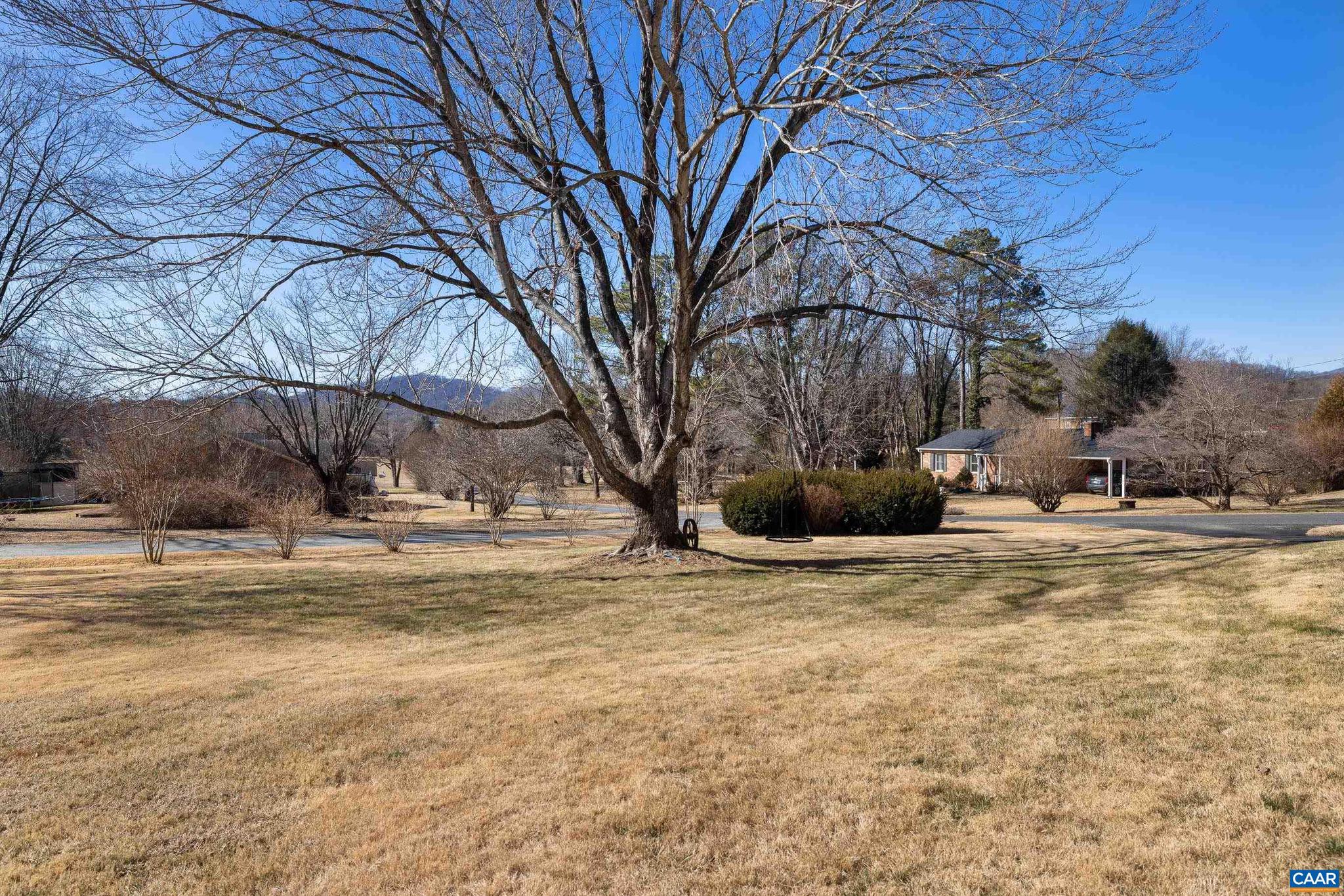 LAYDAN VILLAGE - Residential