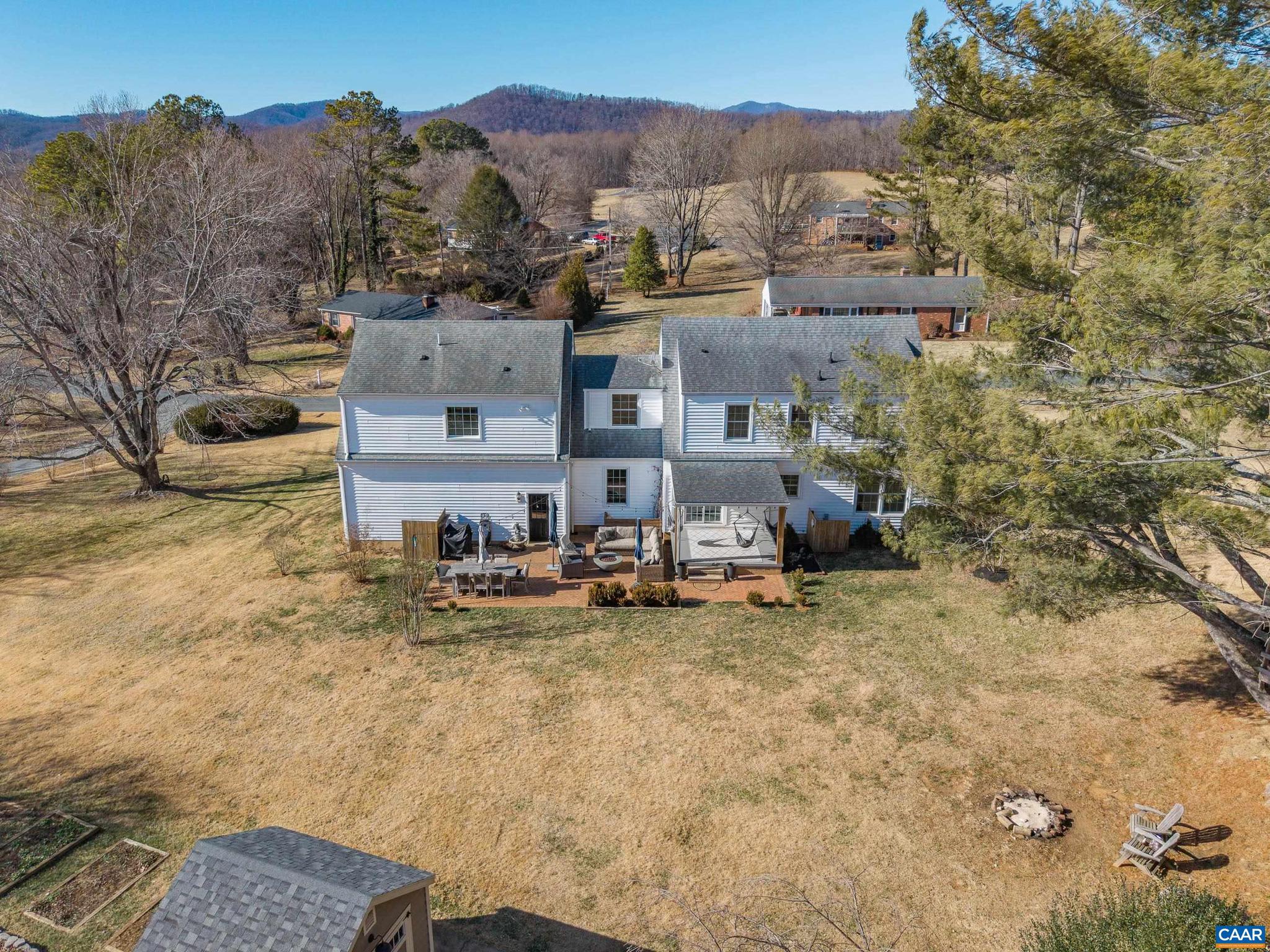 LAYDAN VILLAGE - Residential