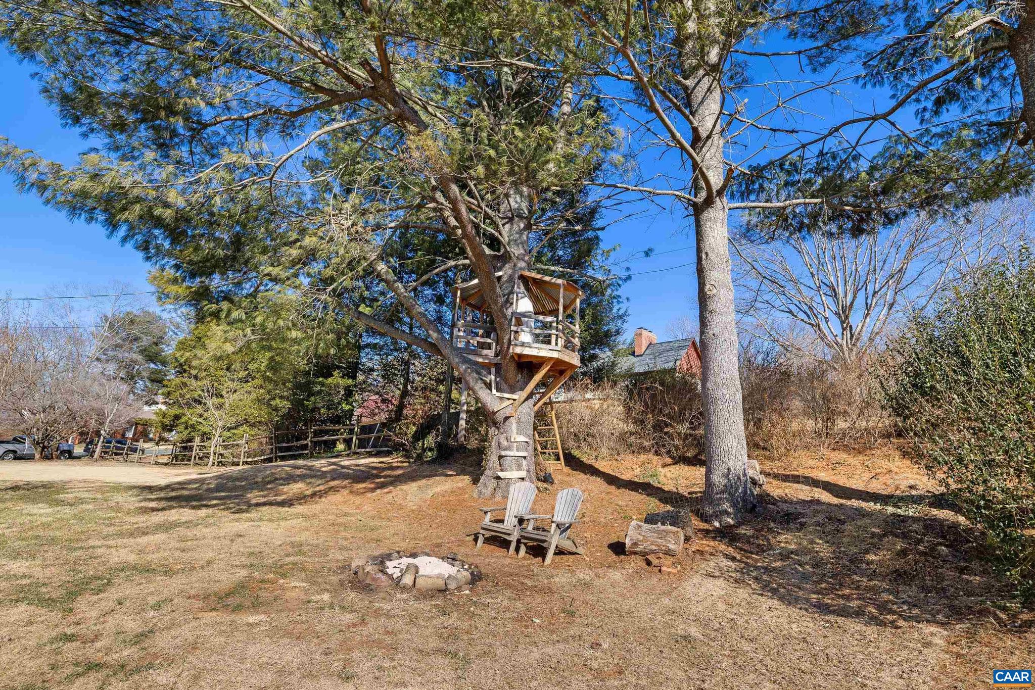 LAYDAN VILLAGE - Residential