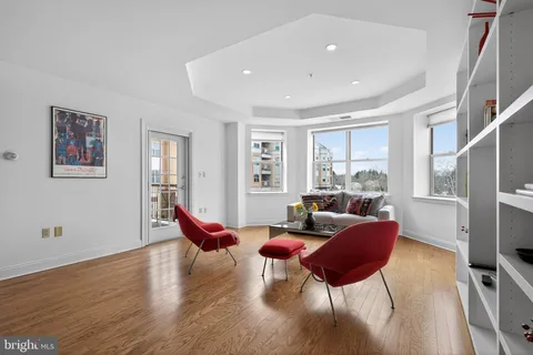 2205 Windrow Drive, Princeton, NJ MLS: NJMX2011270