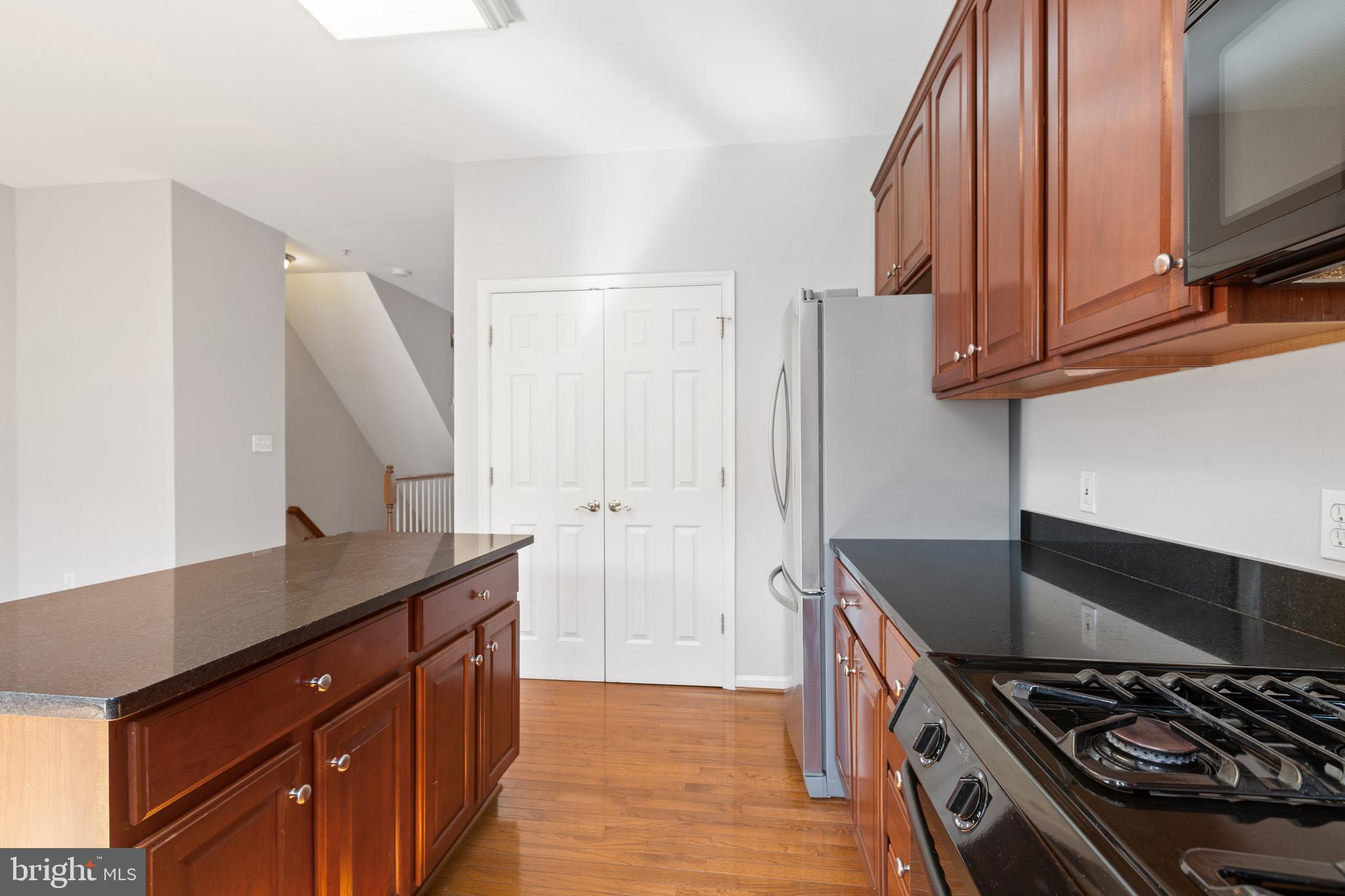 NORTH SHORE - Residential