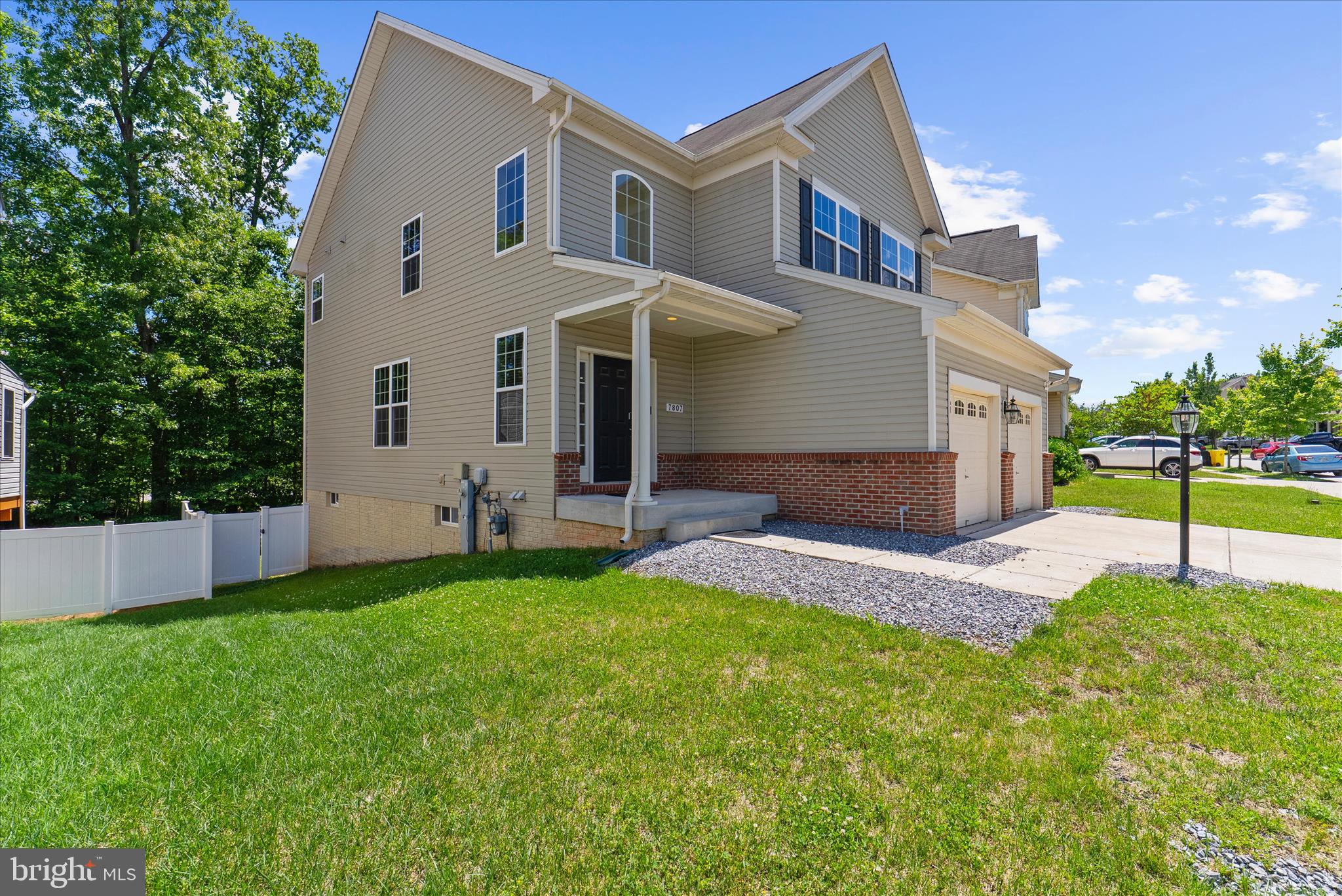 7807 STONEBRIAR DRIVE