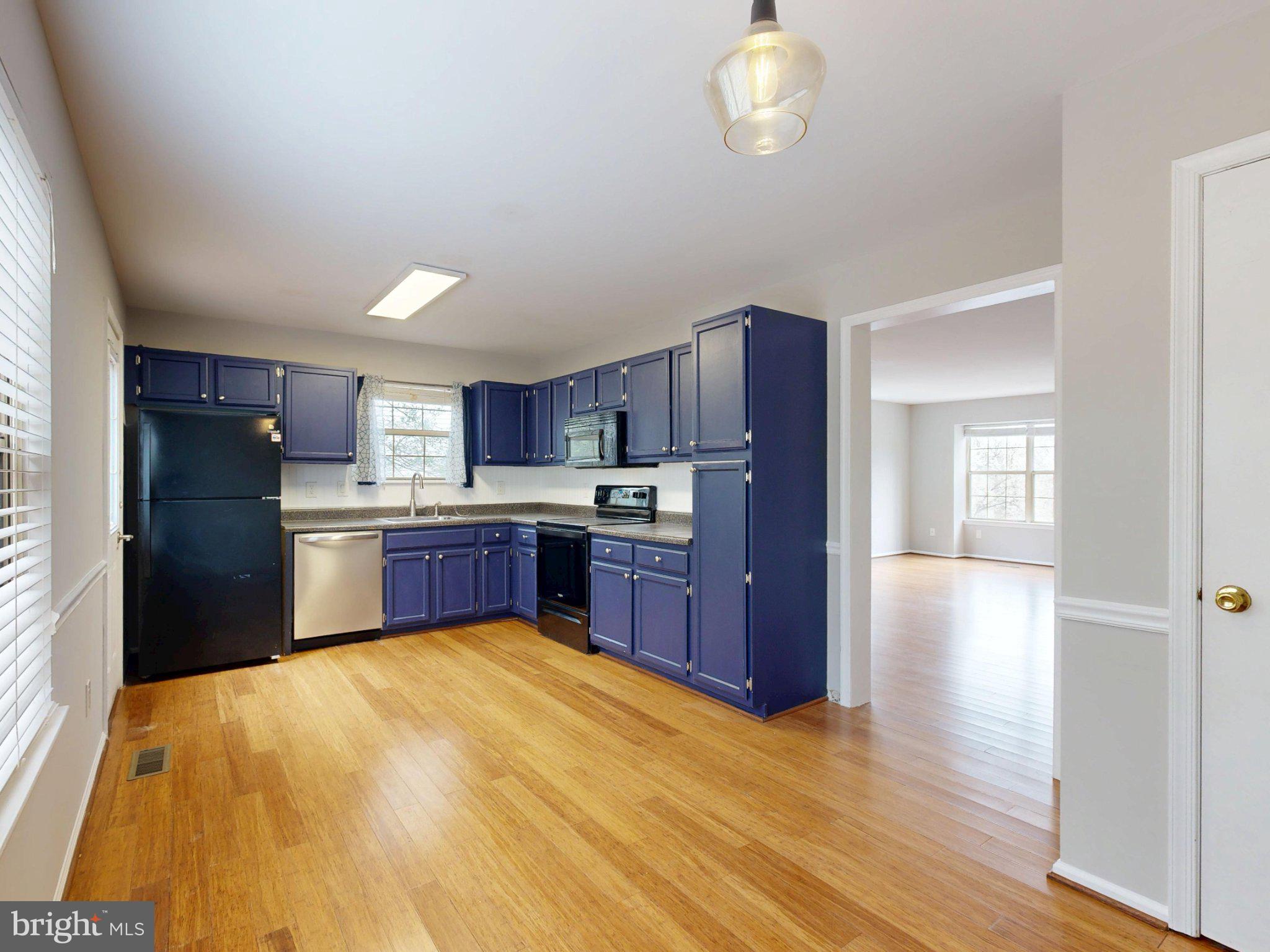 QUAIL HOLLOW - Residential