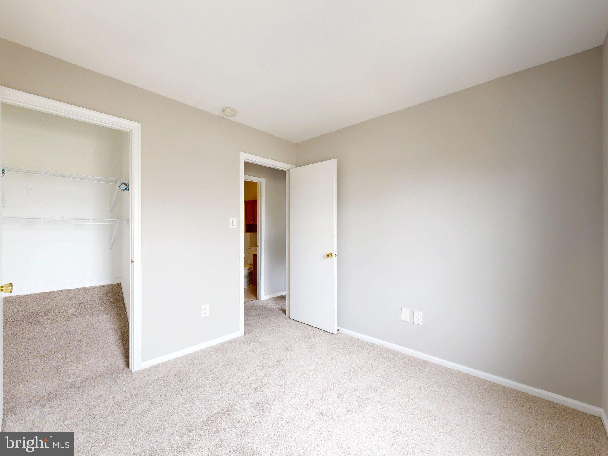 QUAIL HOLLOW - Residential