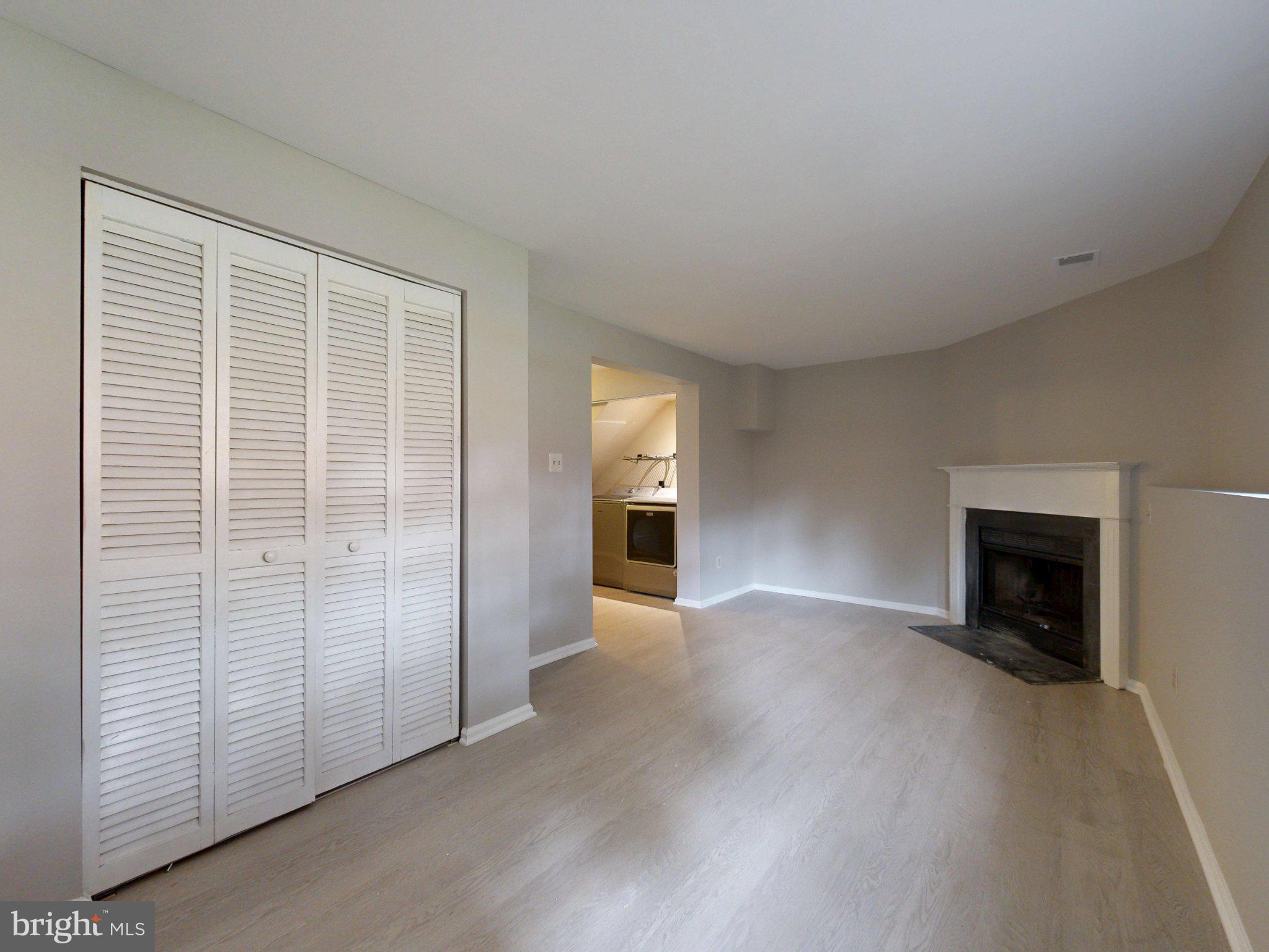 QUAIL HOLLOW - Residential