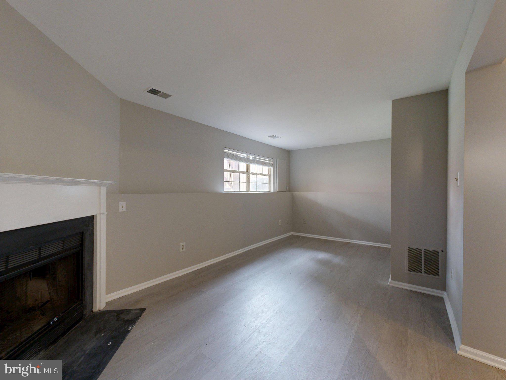 QUAIL HOLLOW - Residential