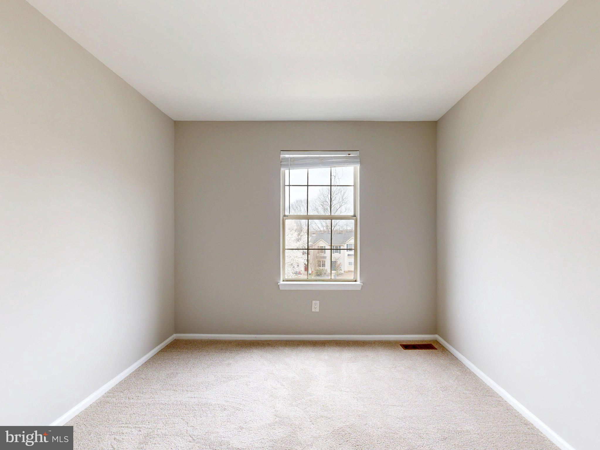 QUAIL HOLLOW - Residential