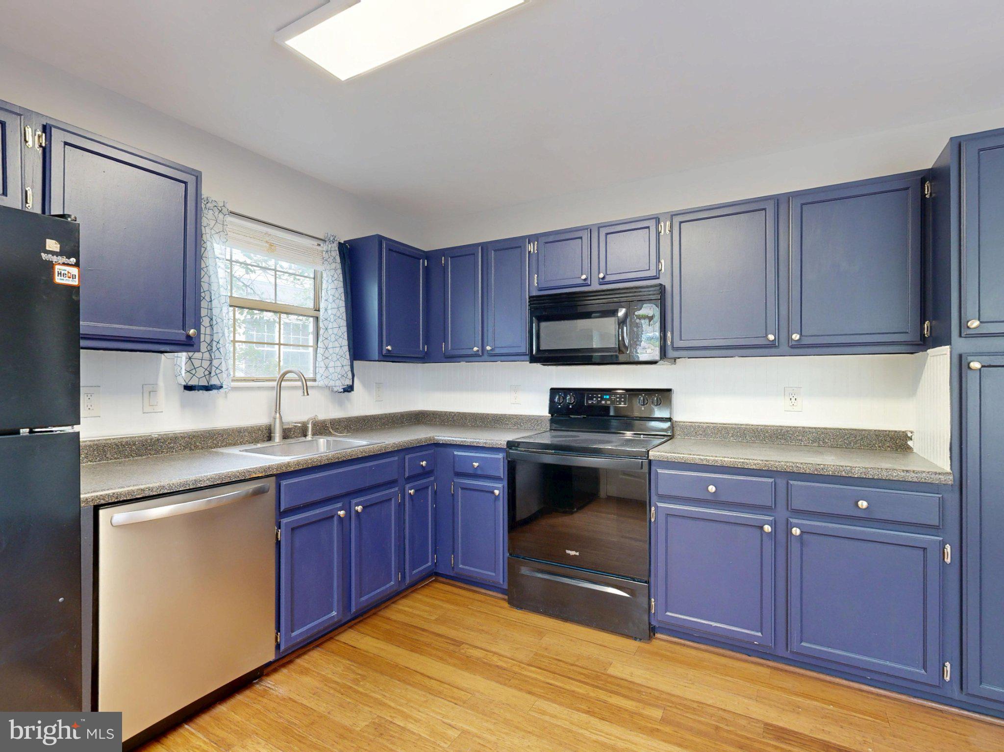 QUAIL HOLLOW - Residential