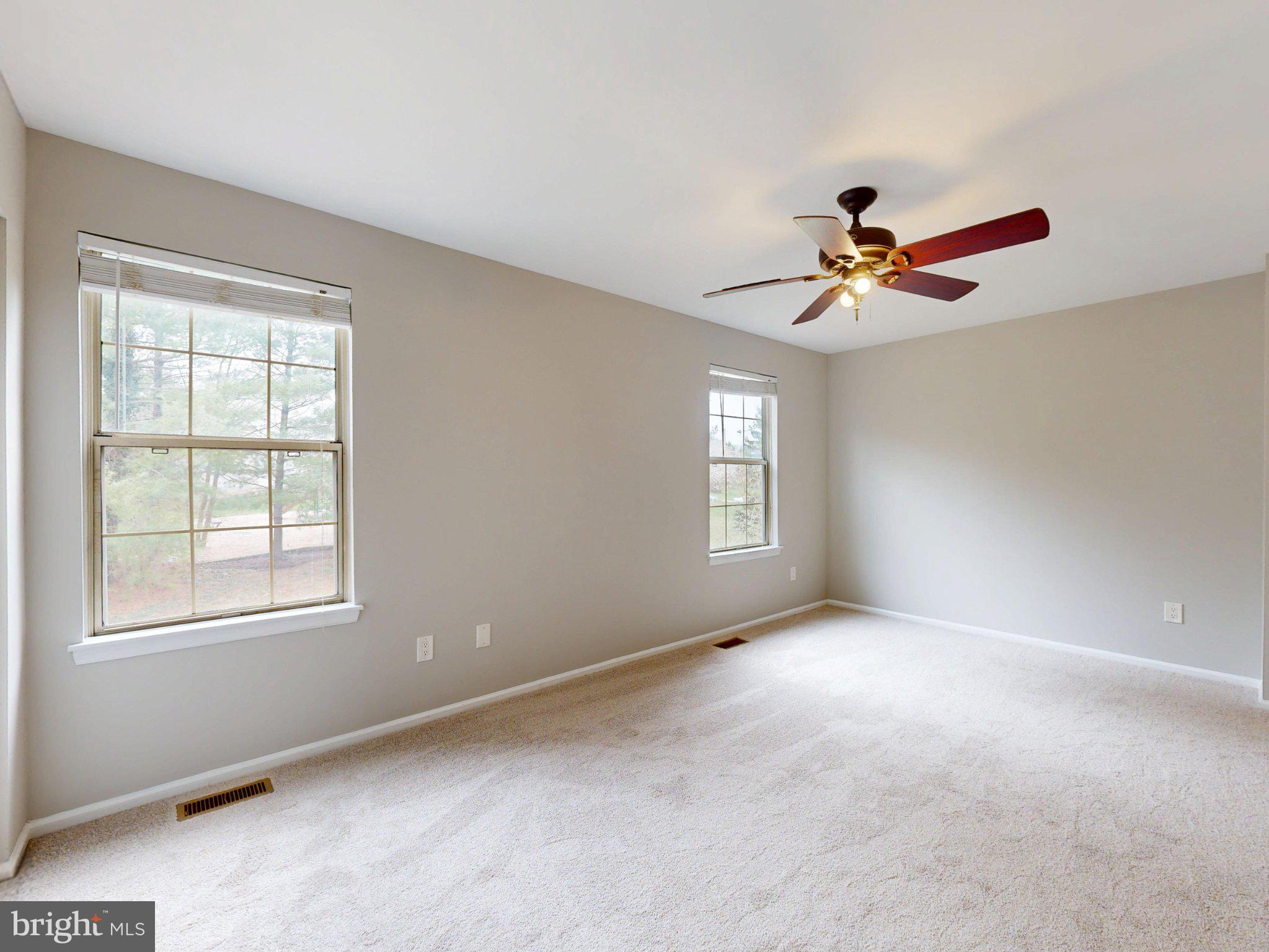 QUAIL HOLLOW - Residential