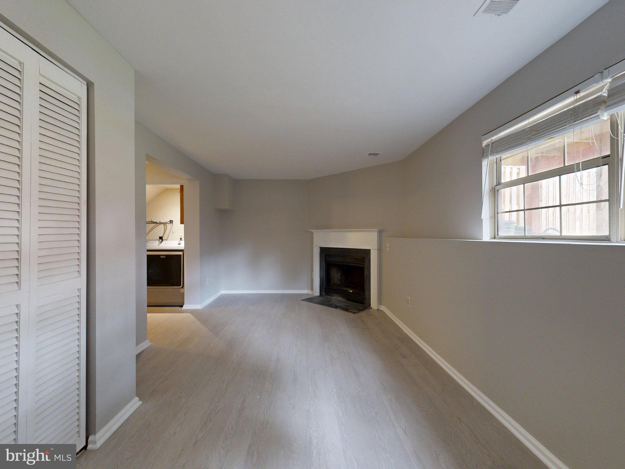 QUAIL HOLLOW - Residential