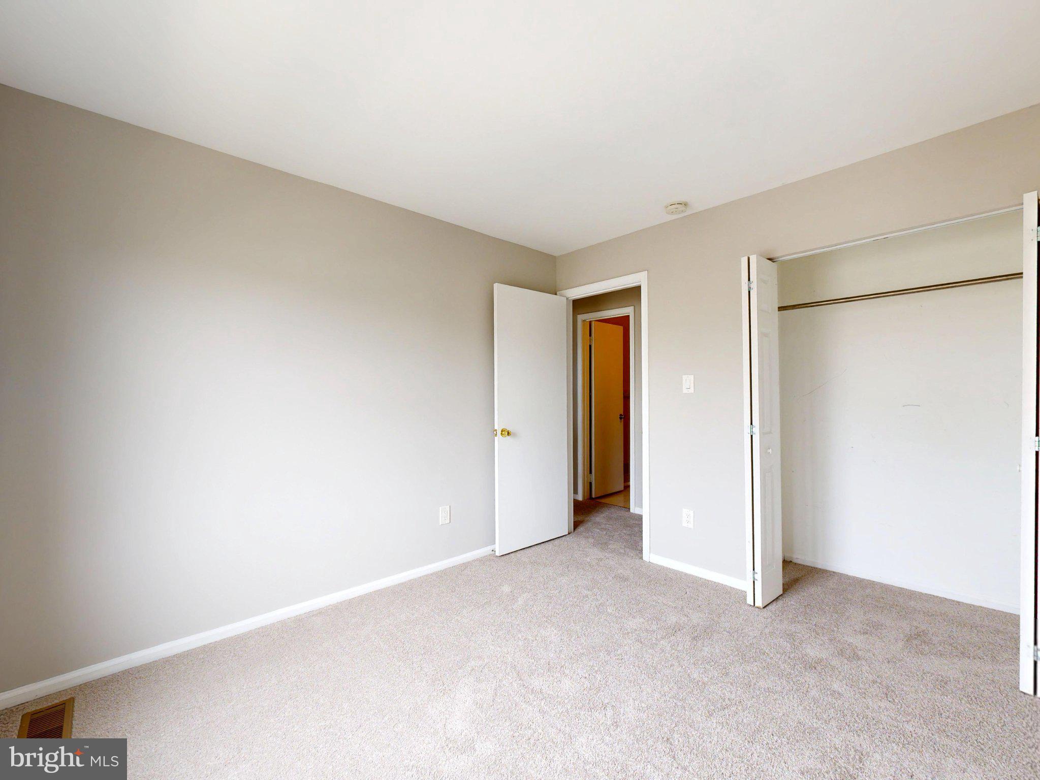 QUAIL HOLLOW - Residential