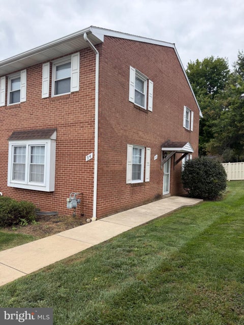 Condo For Sale - 94 Dew Drop Court<br/> York County, New York, PA 17403