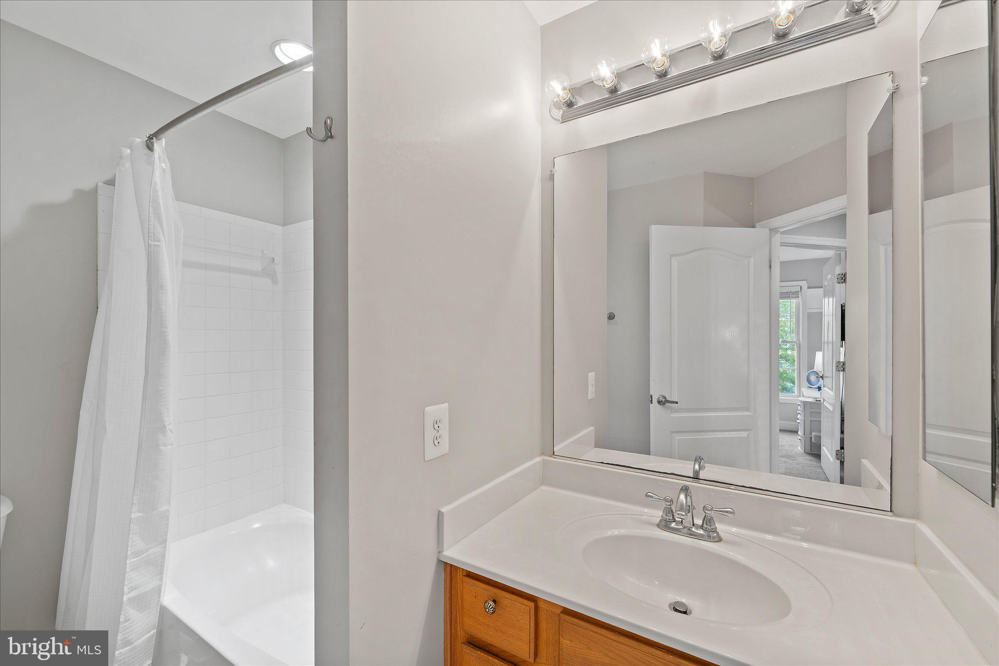 SOUTH VILLAGE - Residential