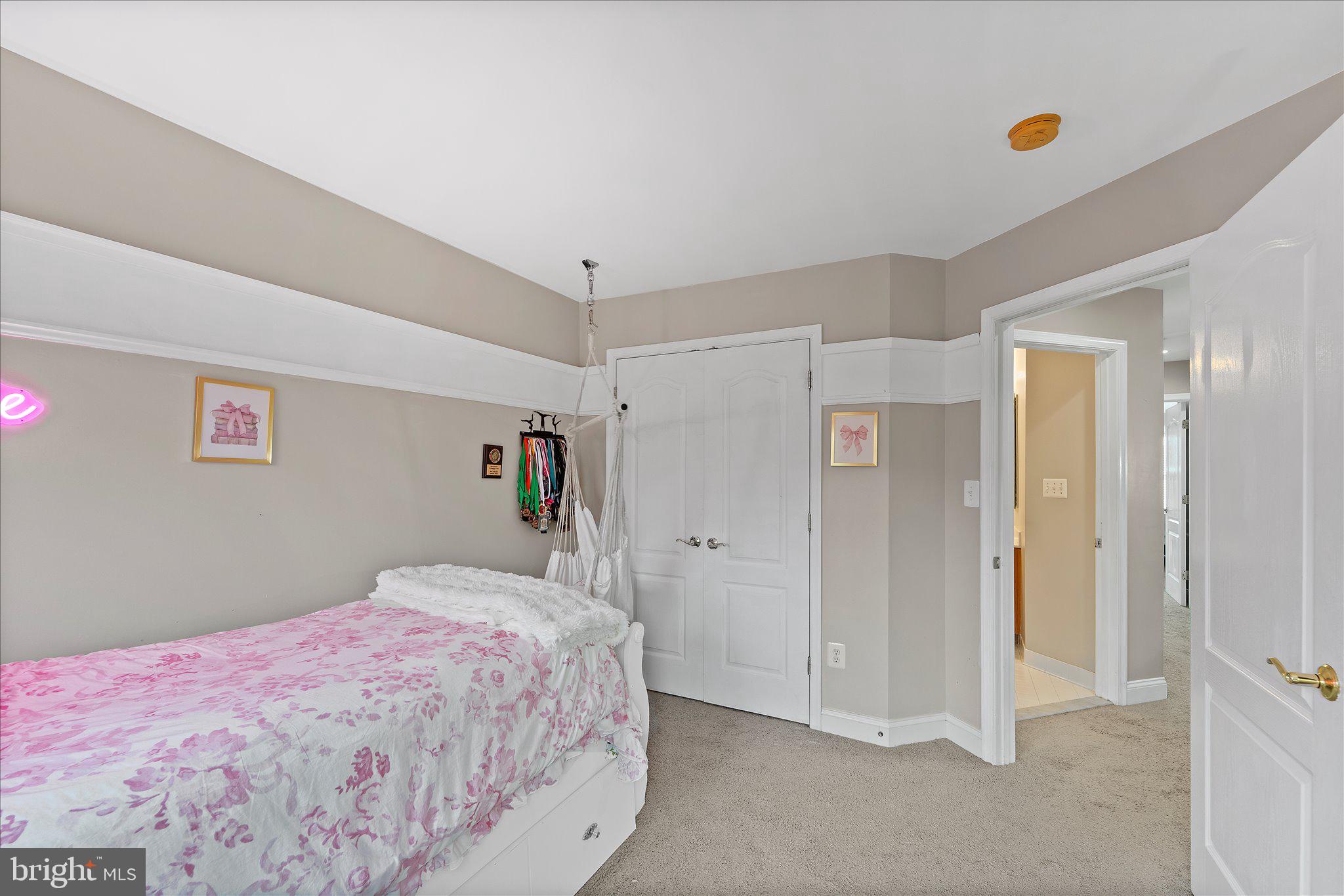 SOUTH VILLAGE - Residential