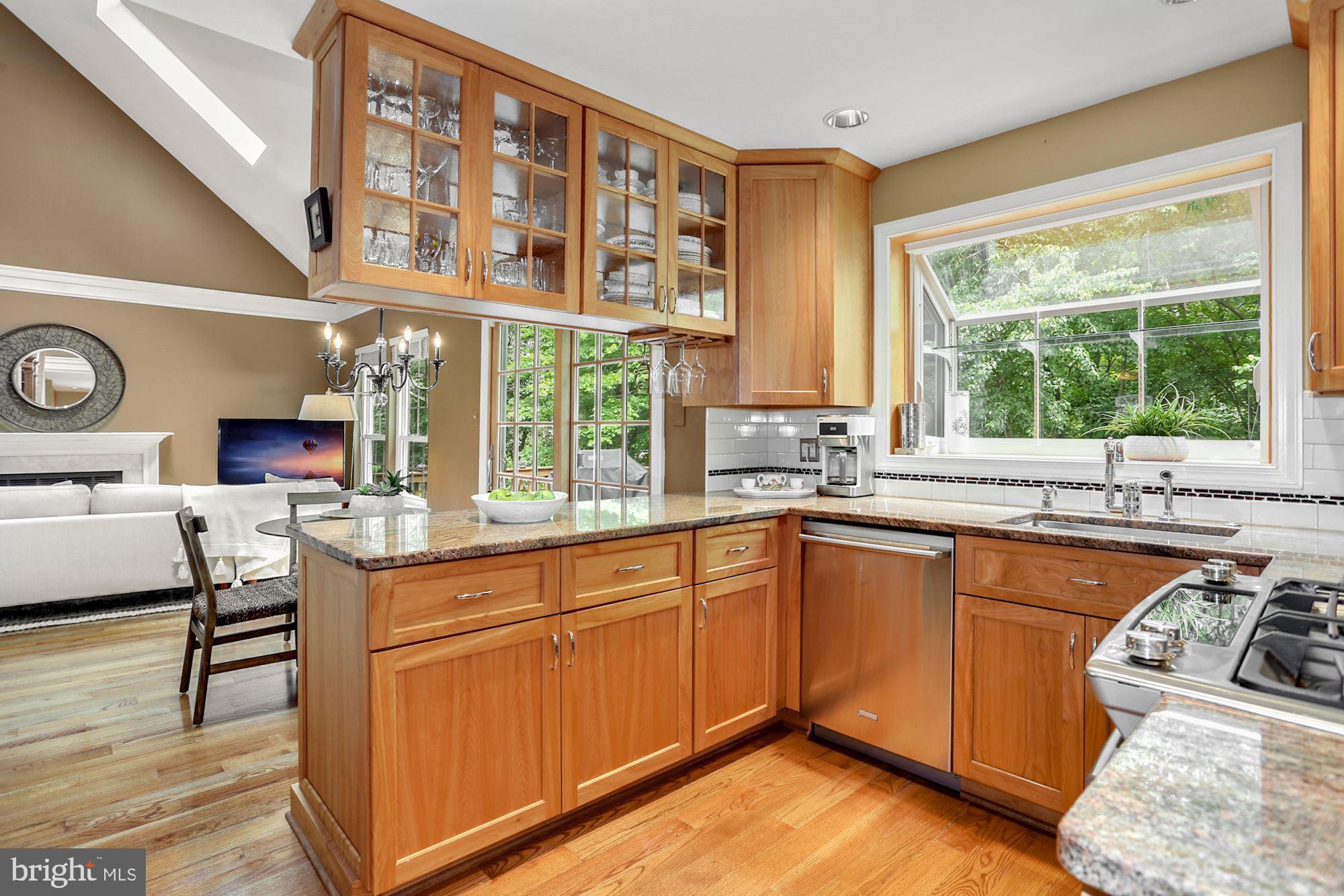 WAVERLY CROSSING - Residential