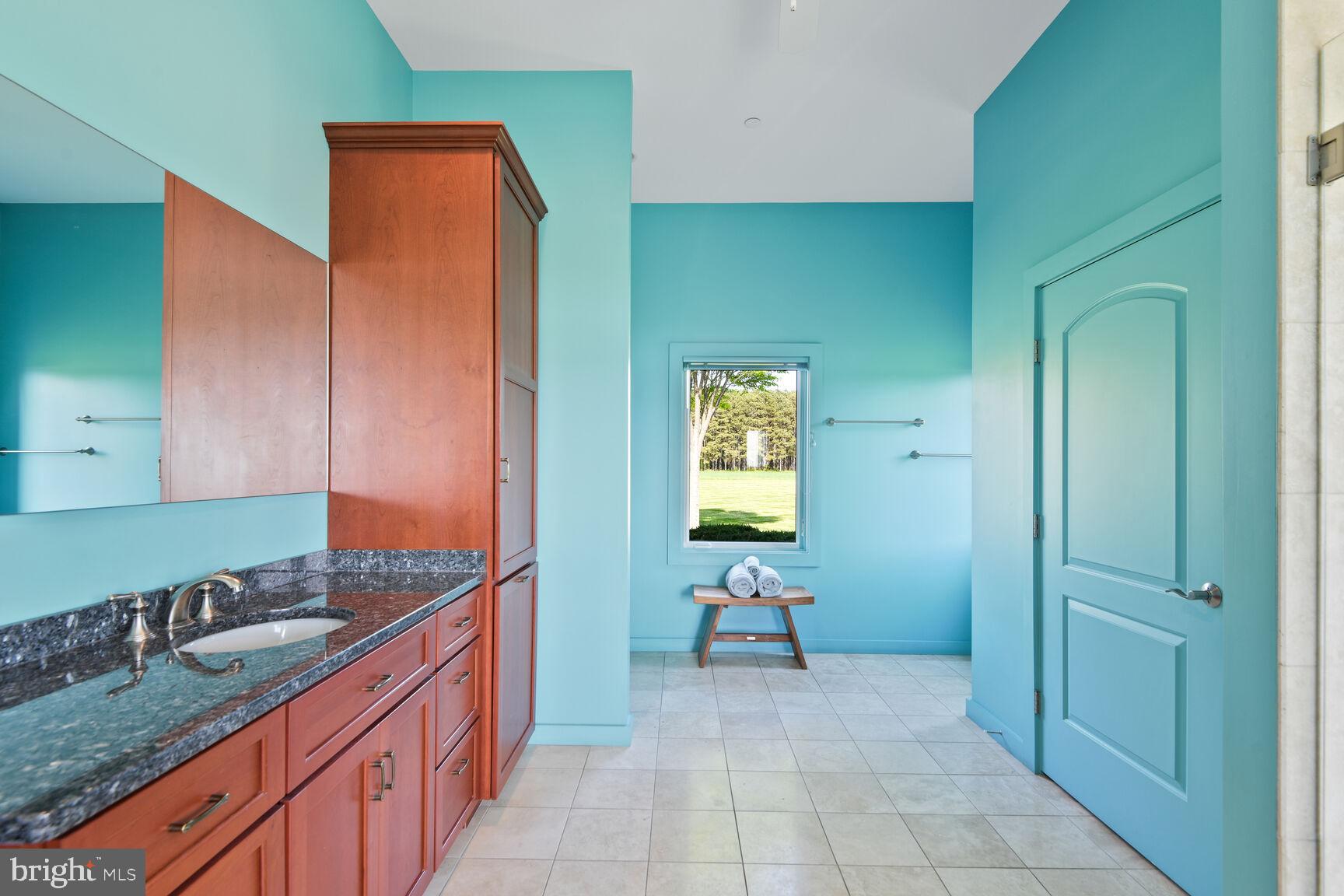 ROYAL OAK - Residential