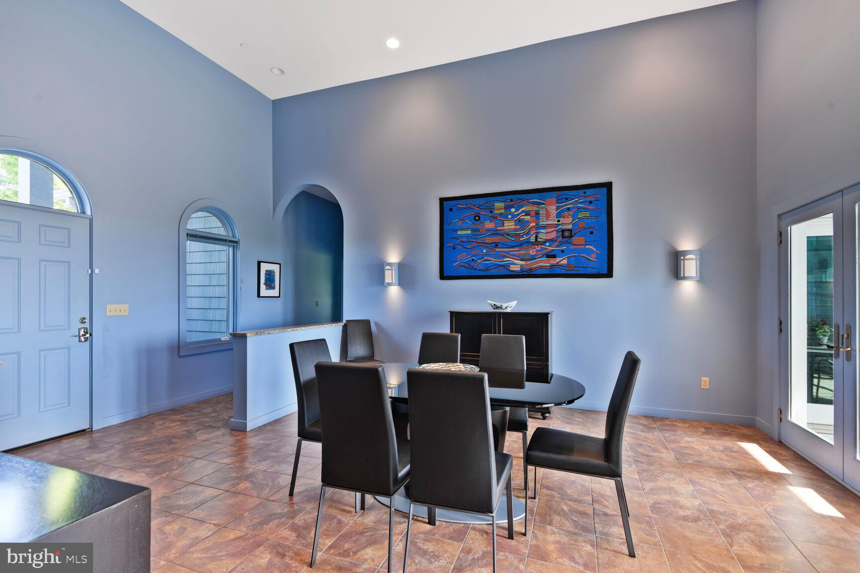 ROYAL OAK - Residential