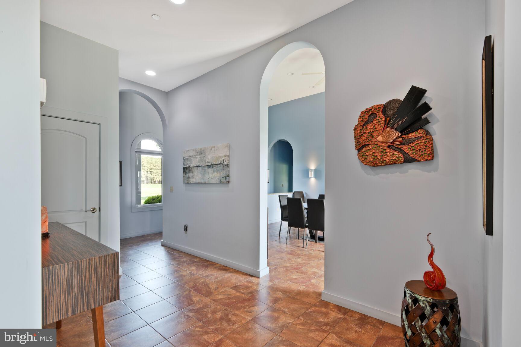 ROYAL OAK - Residential