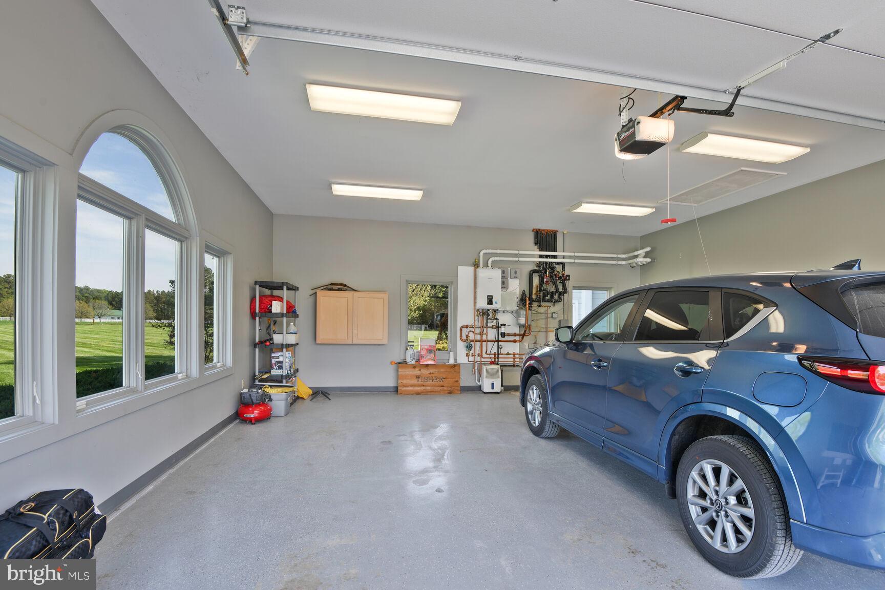 ROYAL OAK - Residential