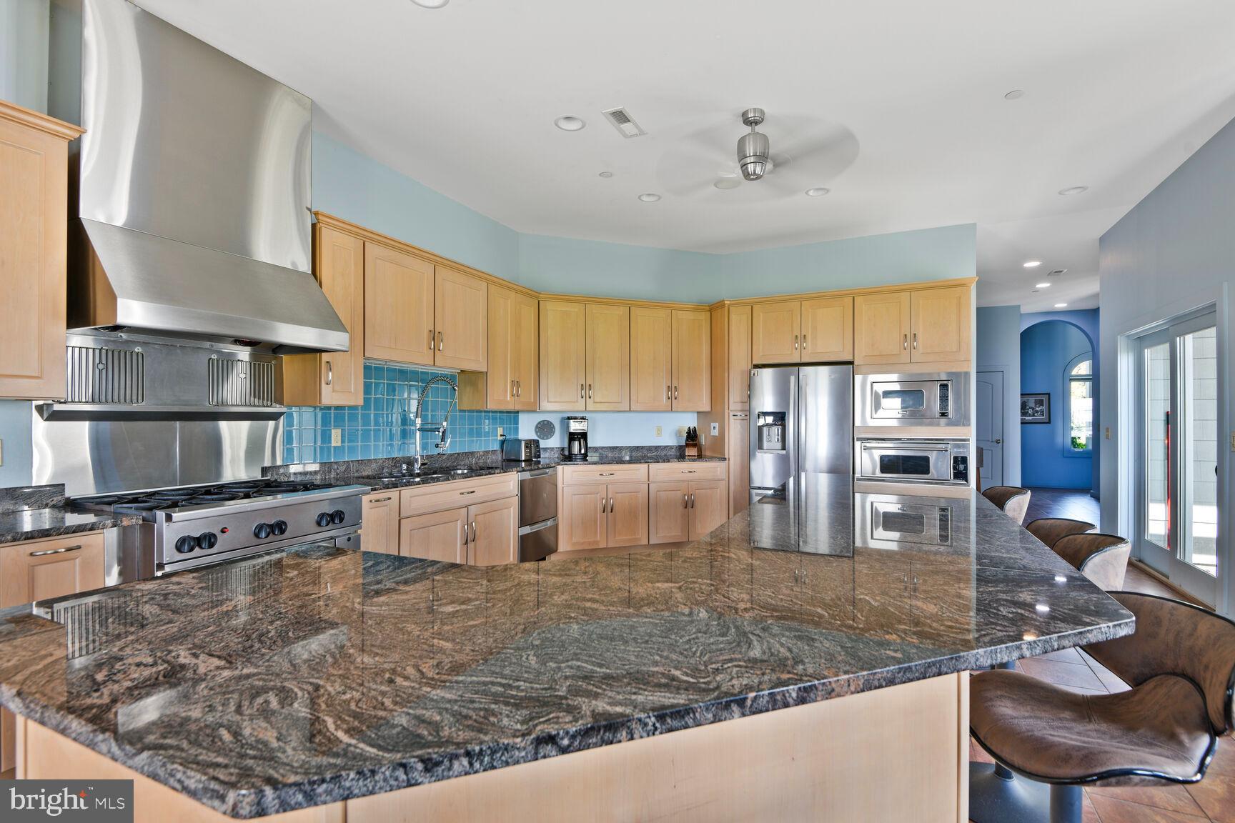 ROYAL OAK - Residential