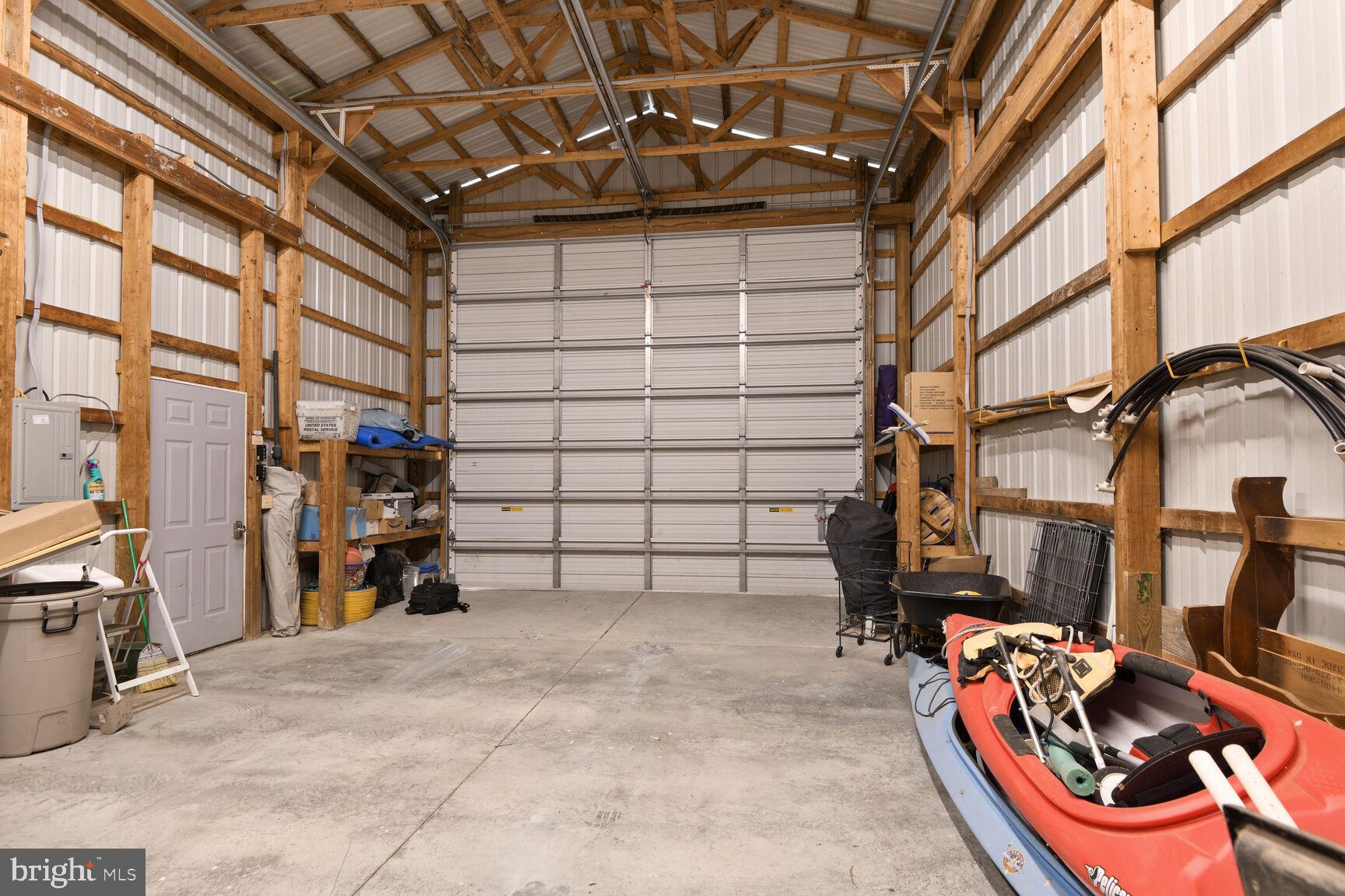 ROYAL OAK - Residential