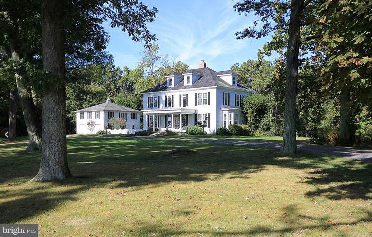 BARNESVILLE OUTSIDE - Residential