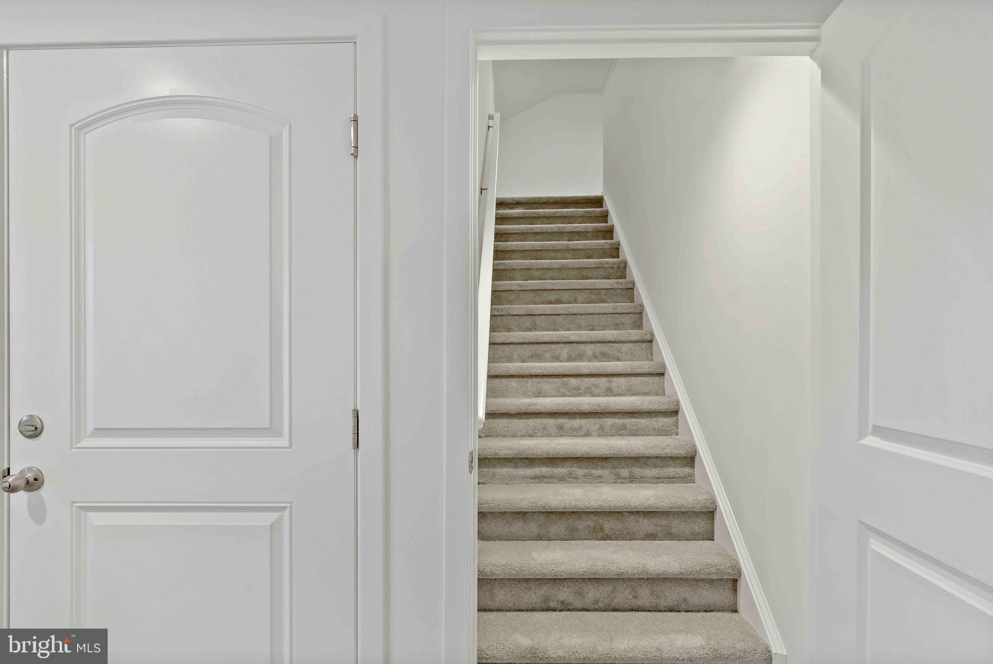 CARDINAL POINTE - Residential