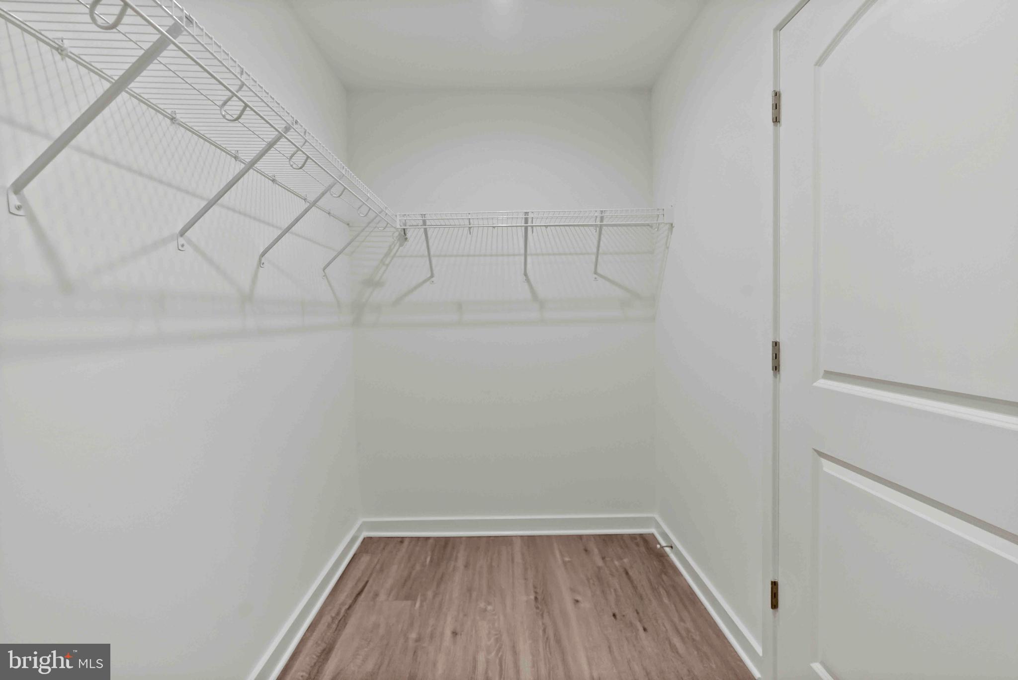 CARDINAL POINTE - Residential