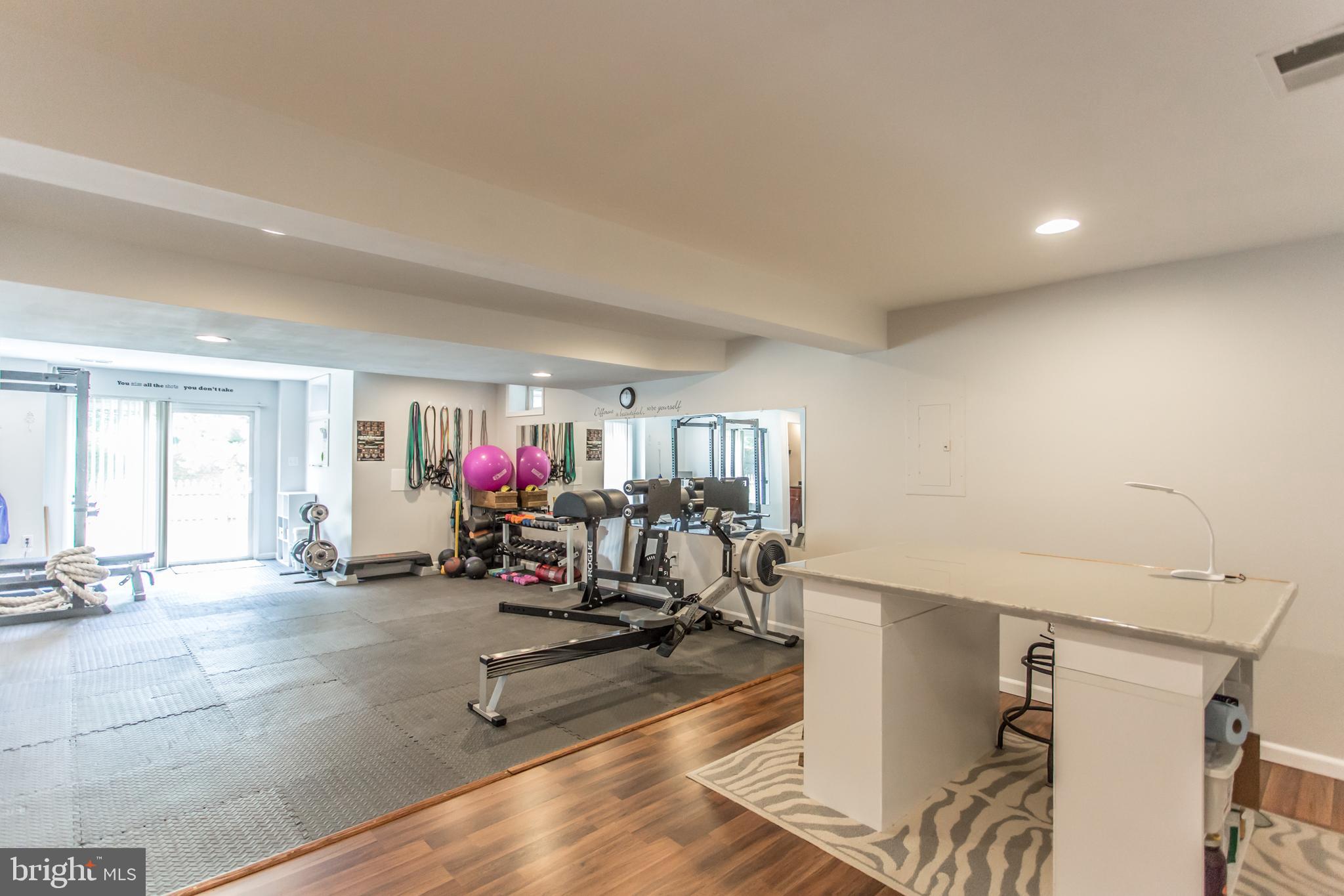 GREENHILL CROSSING - Residential