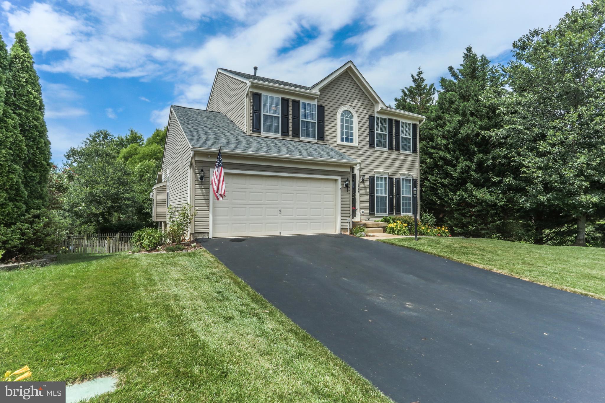 GREENHILL CROSSING - Residential