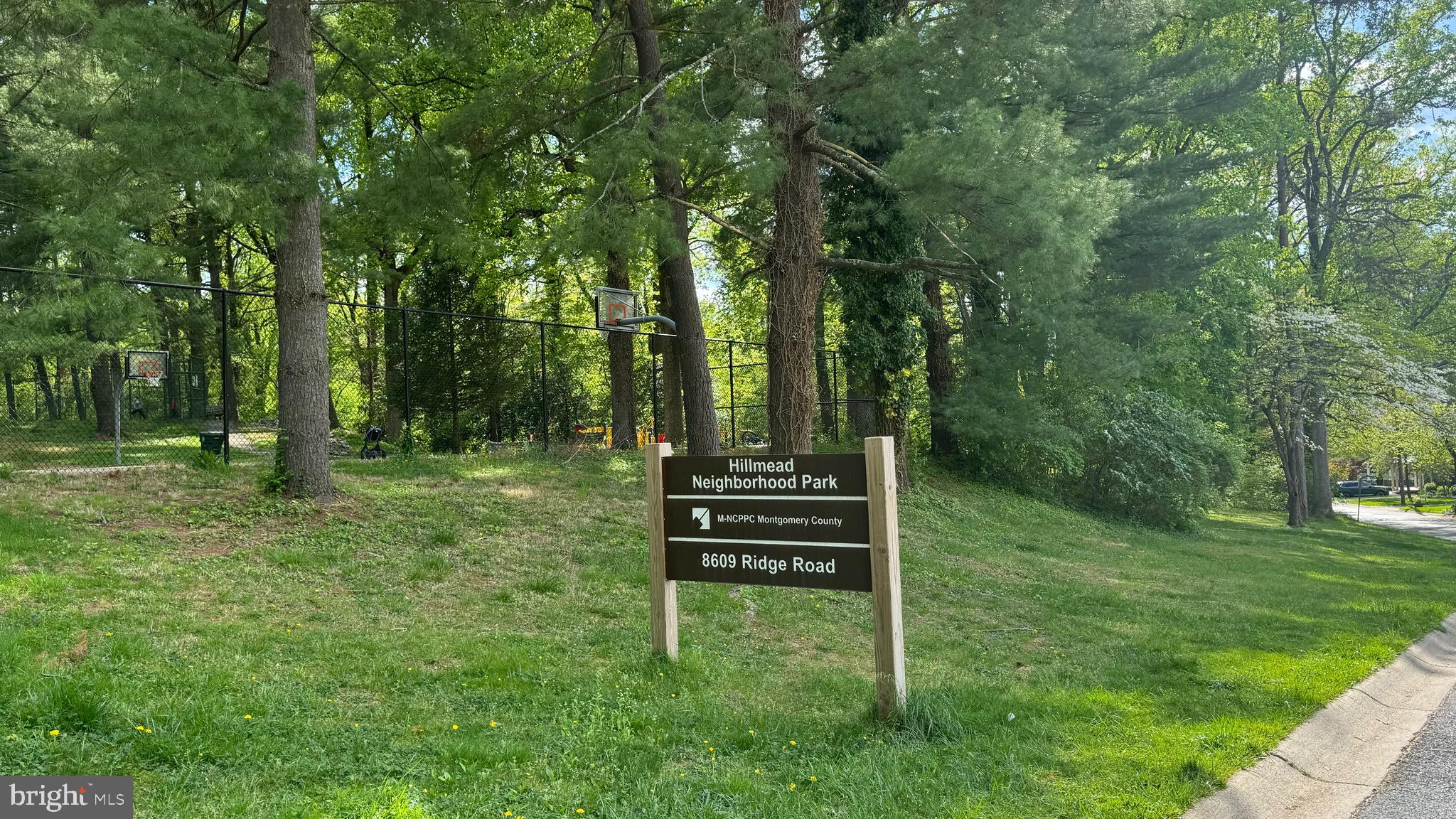 HILLMEAD - Residential