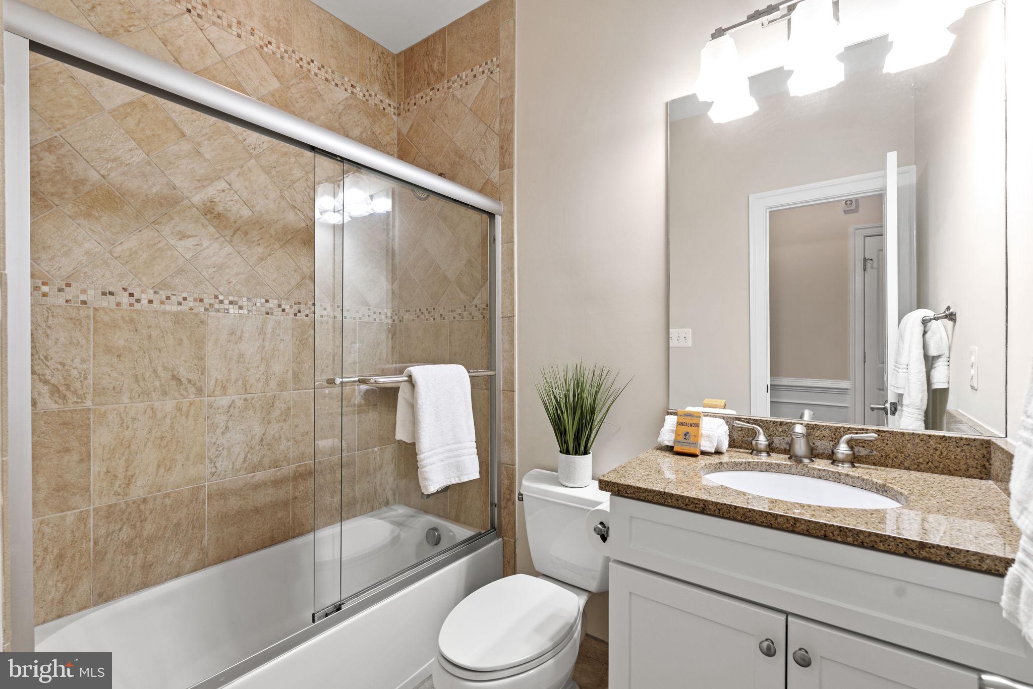 HILLMEAD - Residential