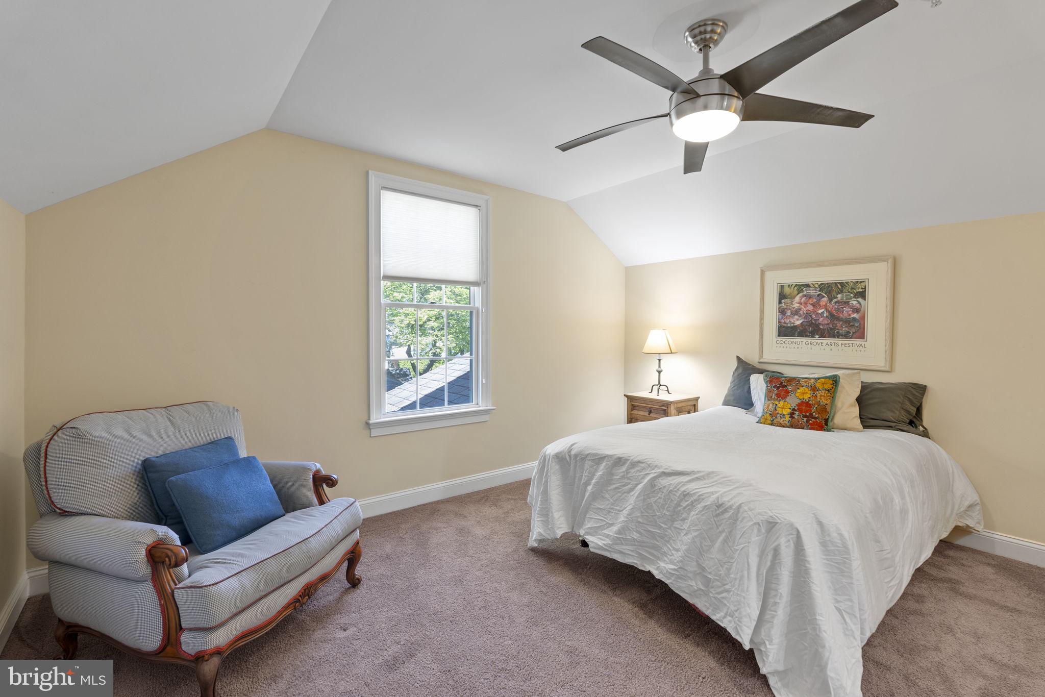 HILLMEAD - Residential