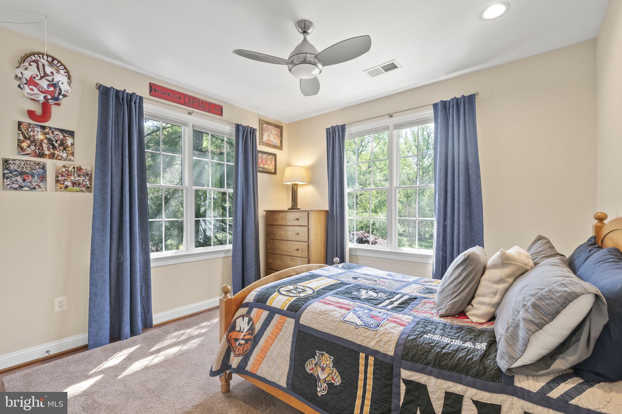 HILLMEAD - Residential