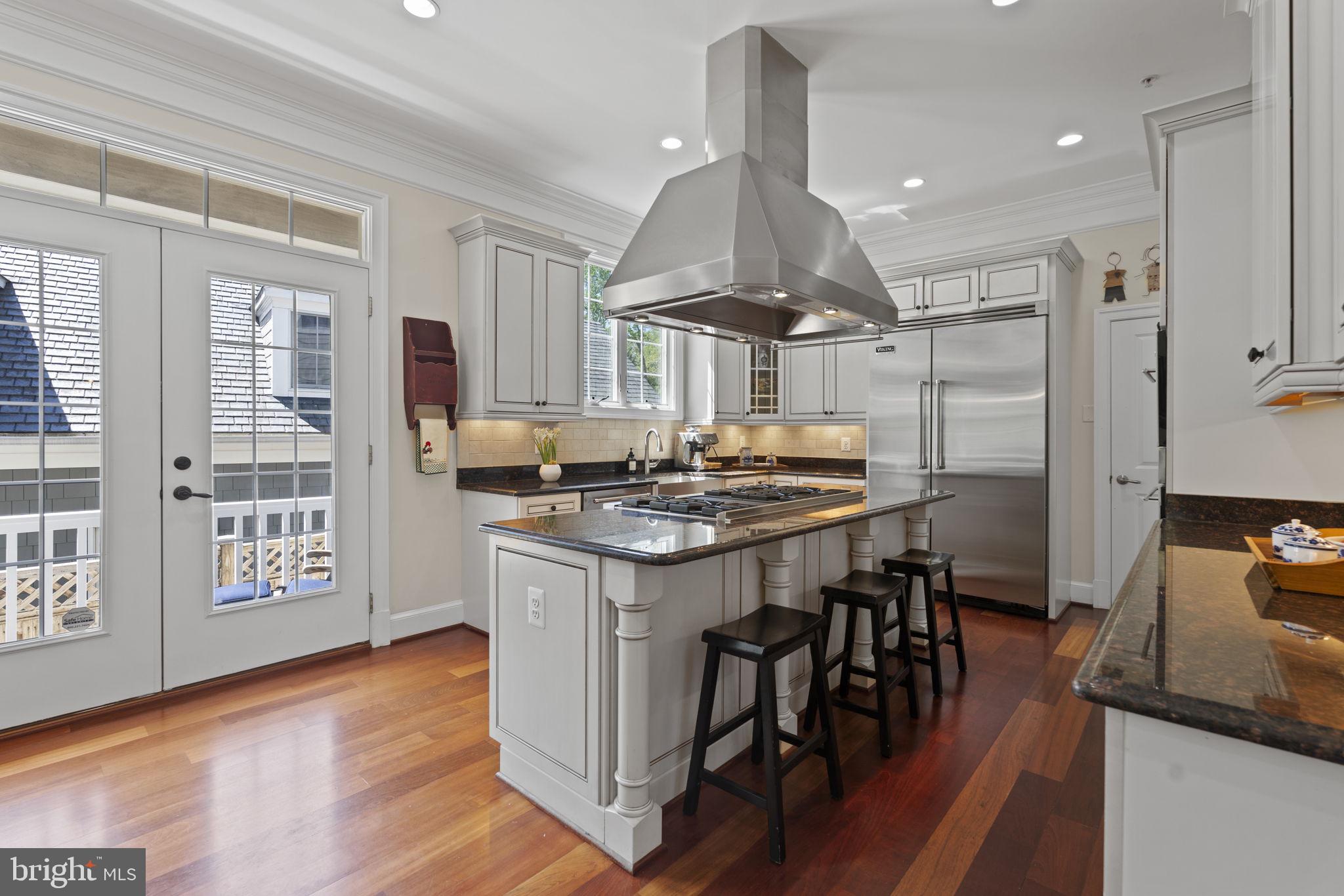 HILLMEAD - Residential