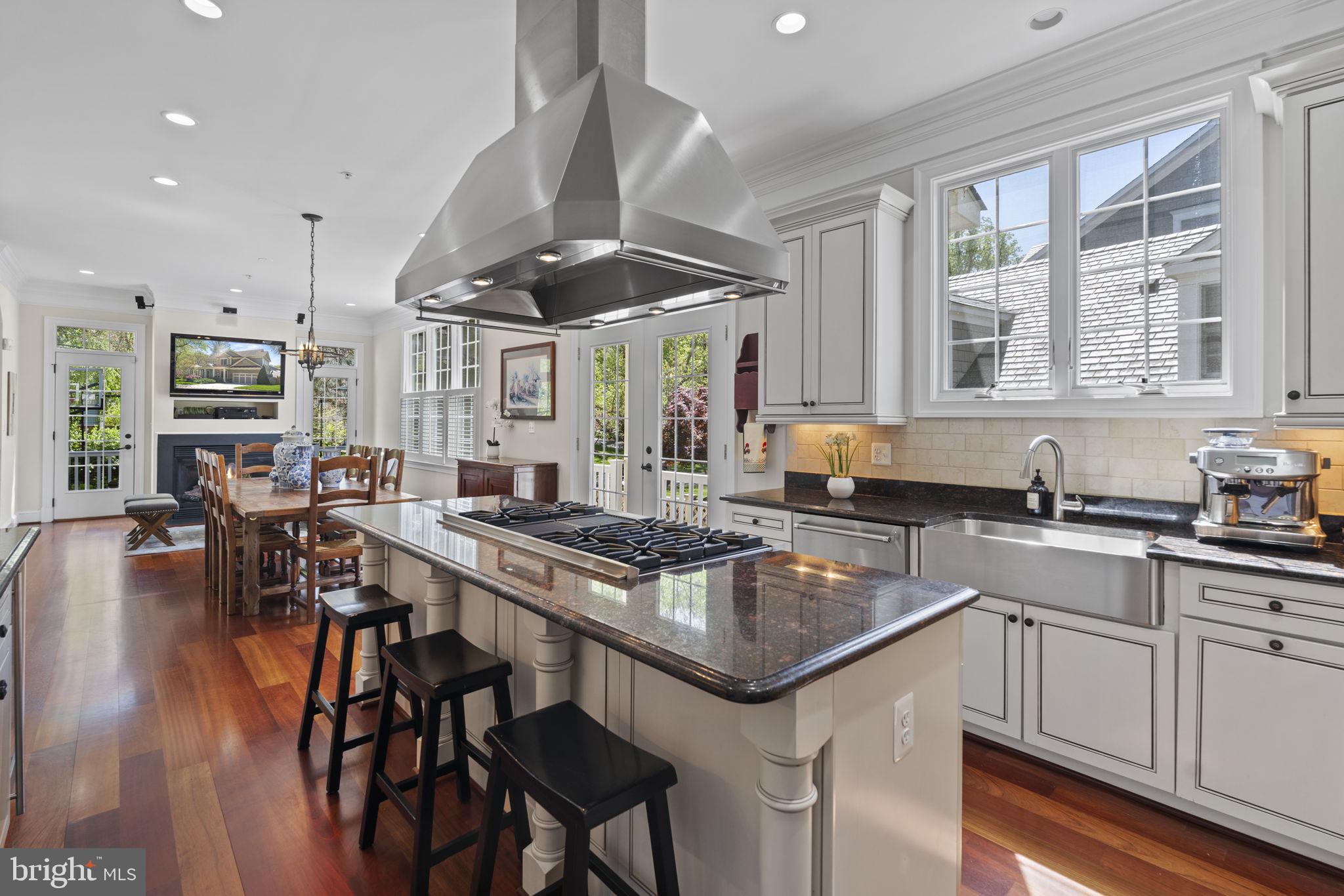 HILLMEAD - Residential