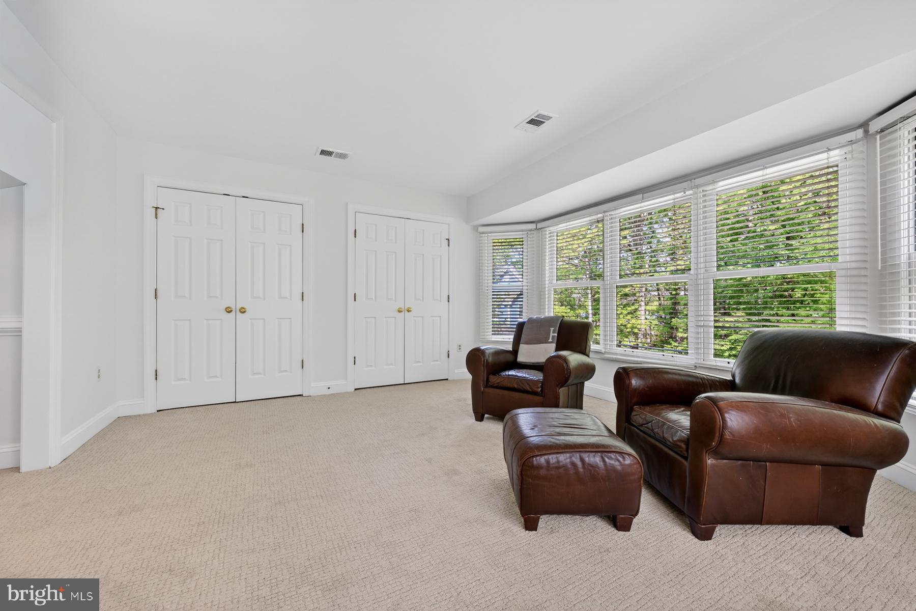 FISHING CREEK FARM - Residential