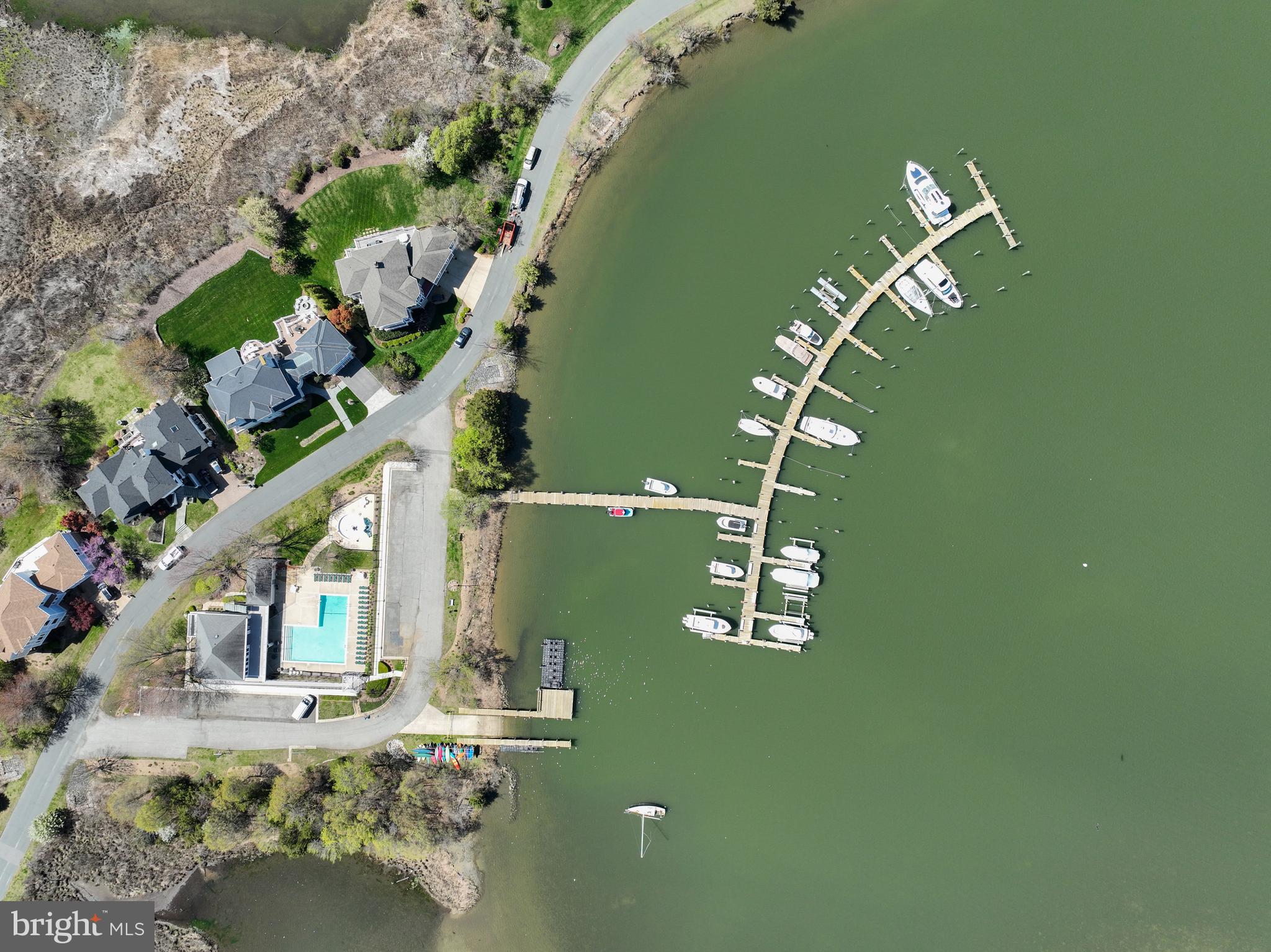 FISHING CREEK FARM - Residential