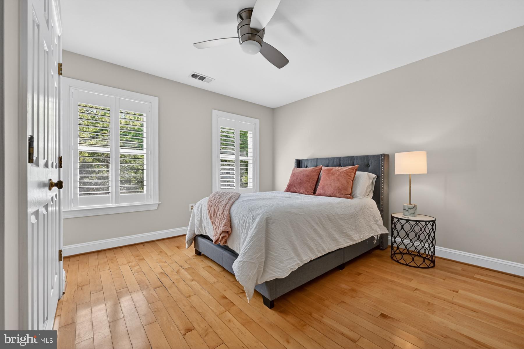 FISHING CREEK FARM - Residential