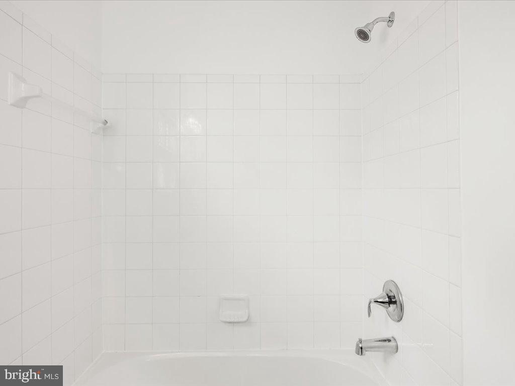 BRIGHTON PLACE - Residential