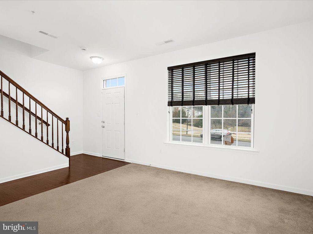520 VICTORIANNA DRIVE