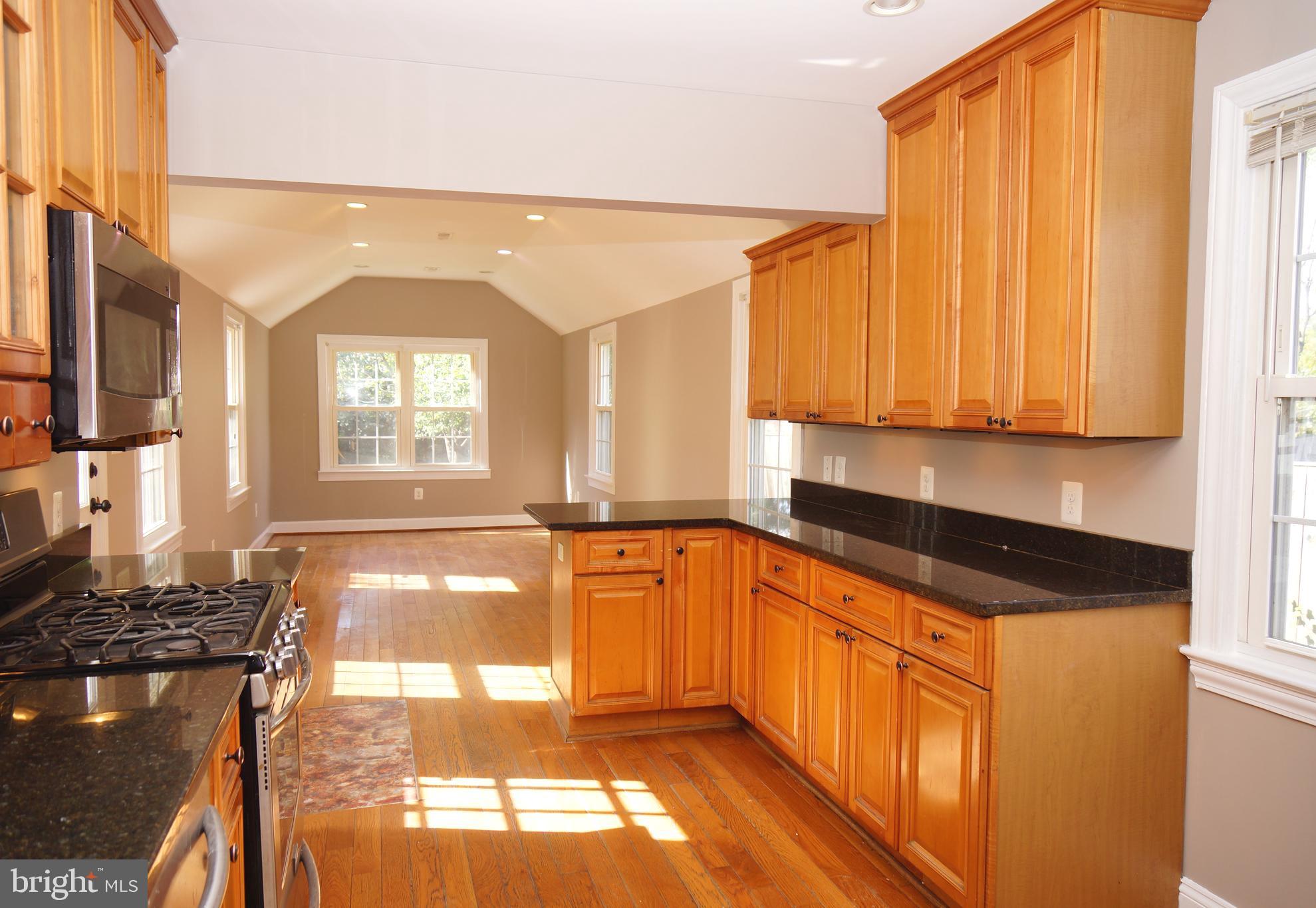 ROCKCREST - Residential Lease