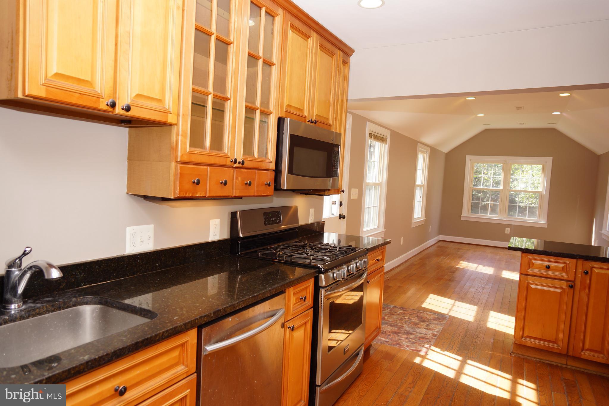 ROCKCREST - Residential Lease