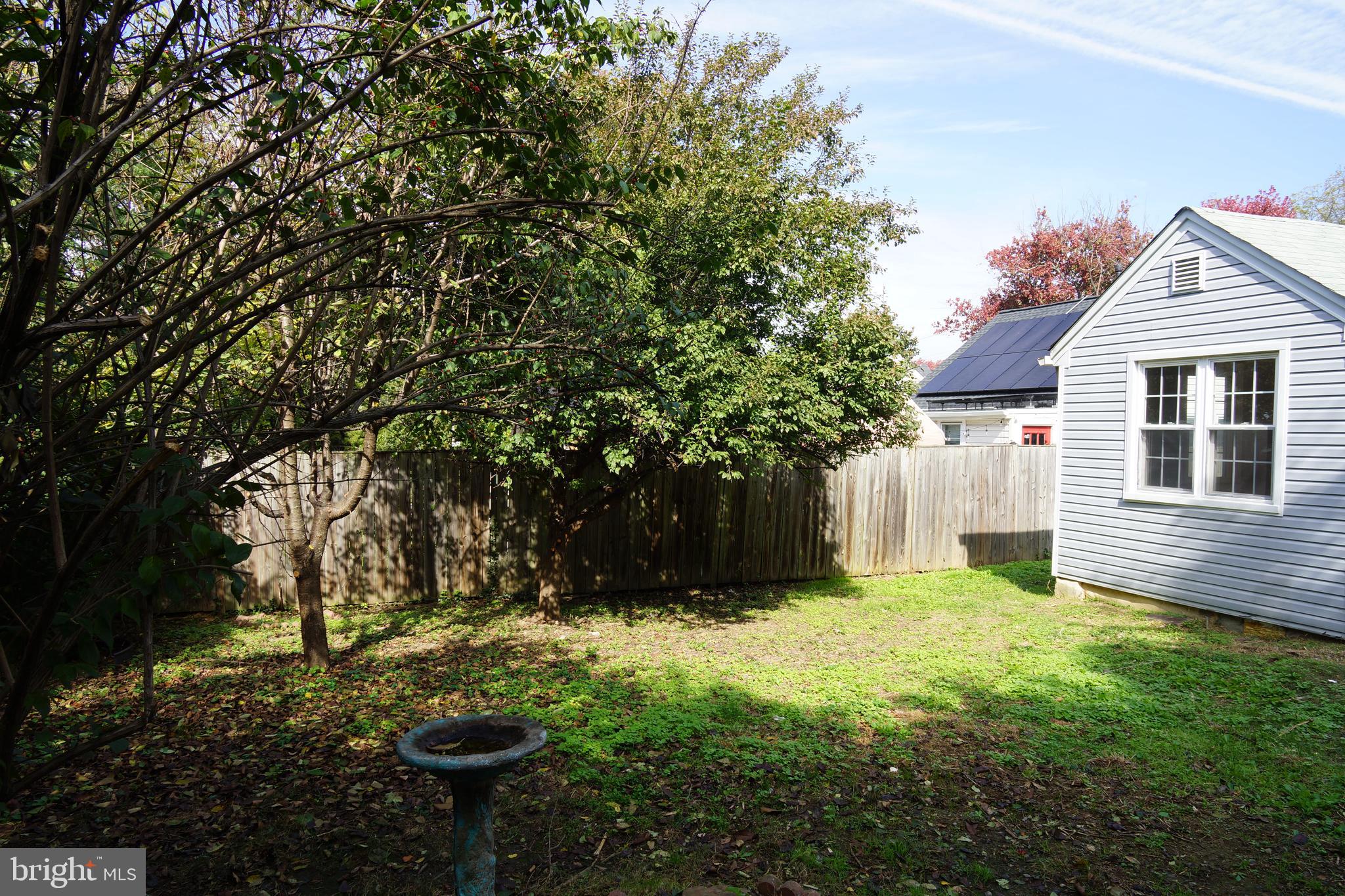 ROCKCREST - Residential Lease