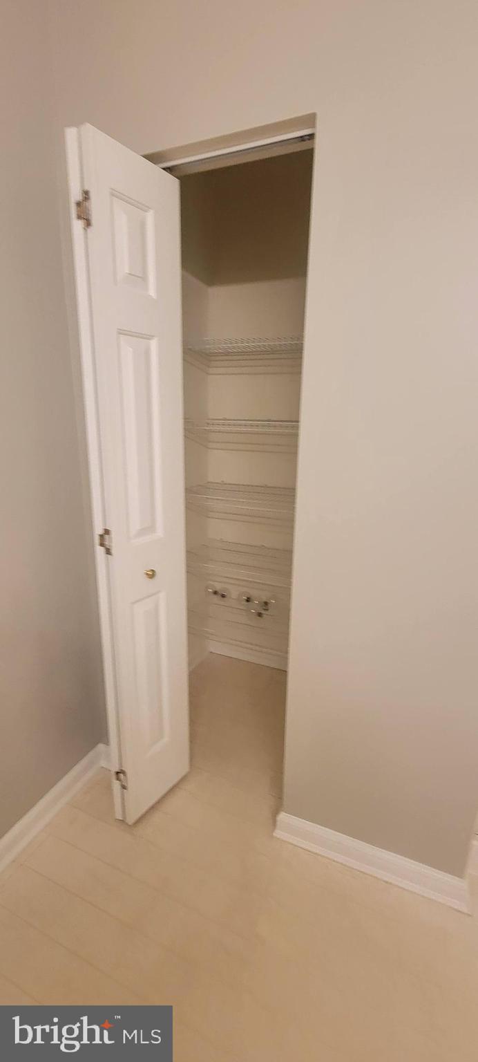 PINEY ORCHARD - Residential Lease