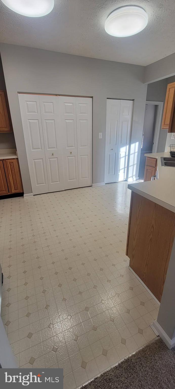 PINEY ORCHARD - Residential Lease