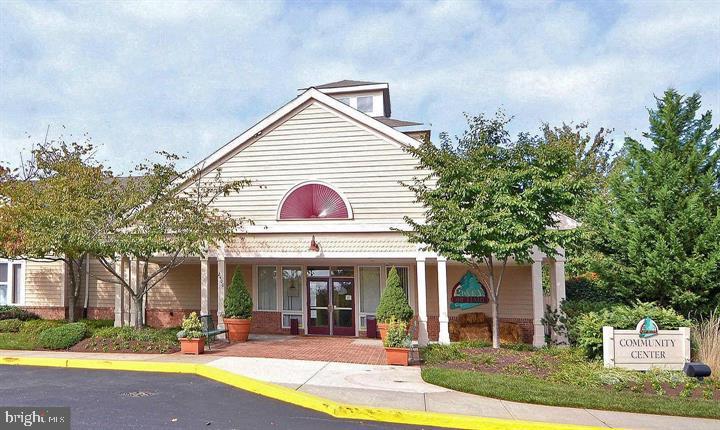 PINEY ORCHARD - Residential Lease