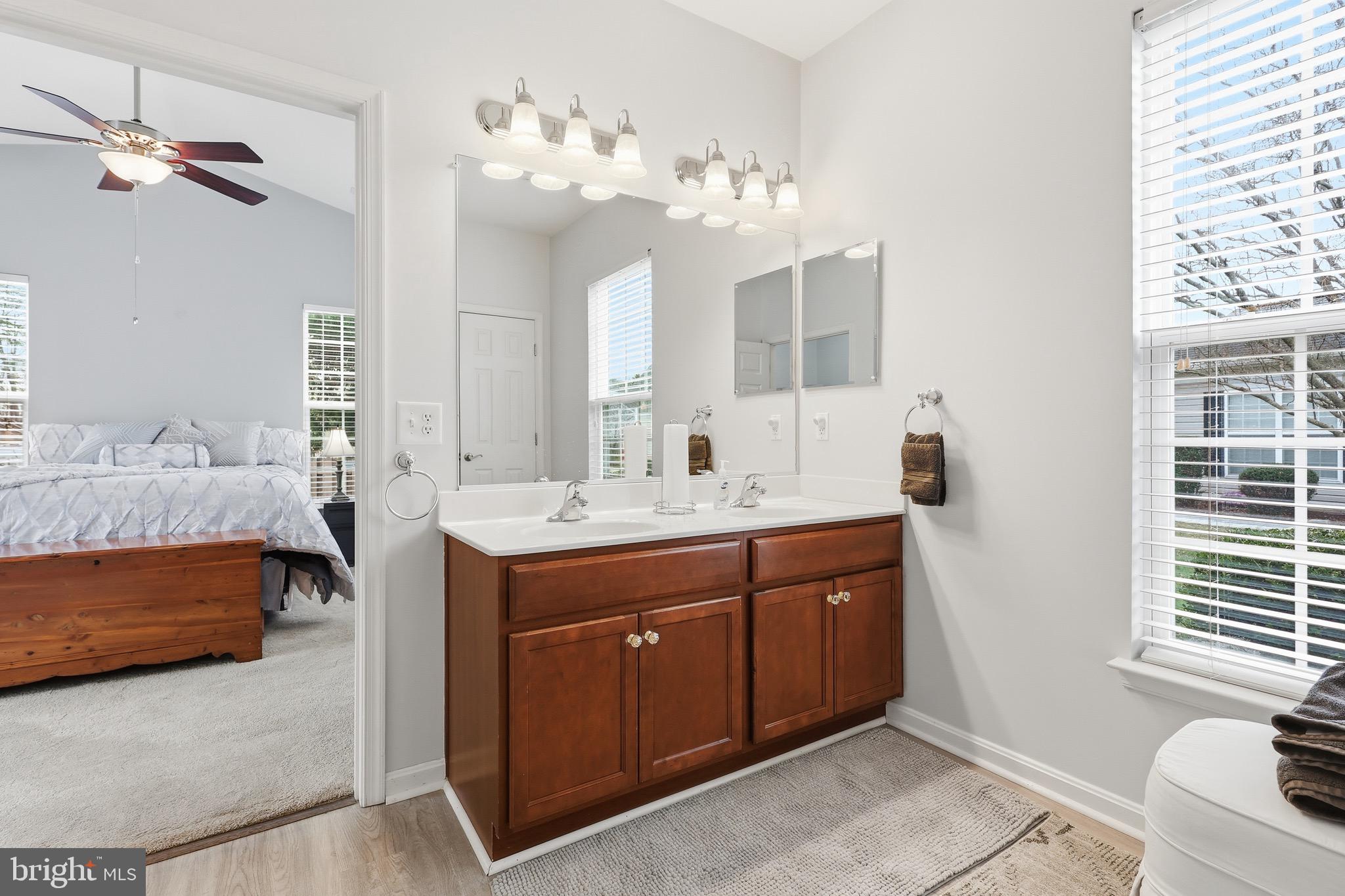 TURNBERRY EAST - Residential